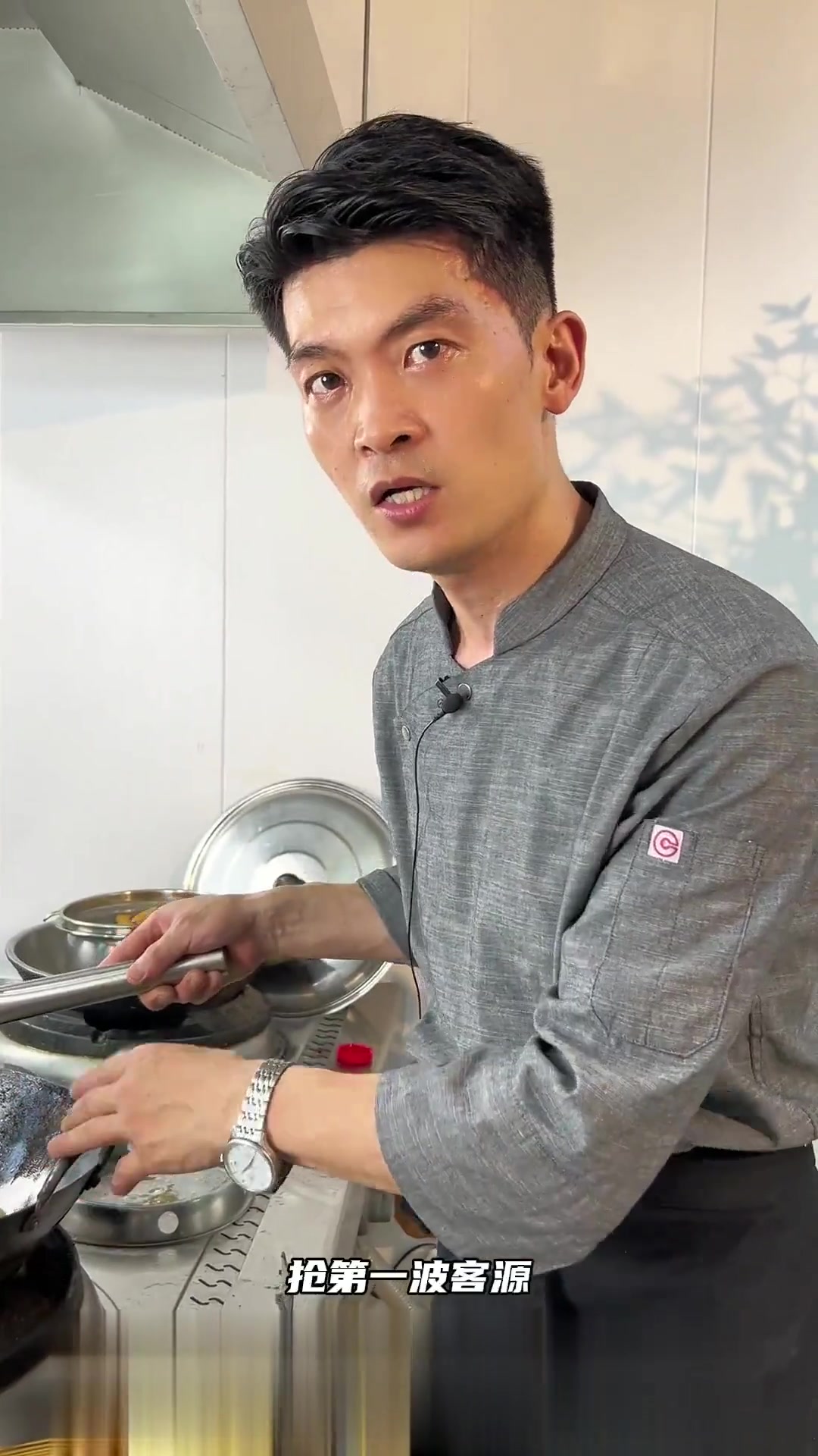 武汉龙虾店排名第一干扁臭豆腐腌制及做法大揭秘!