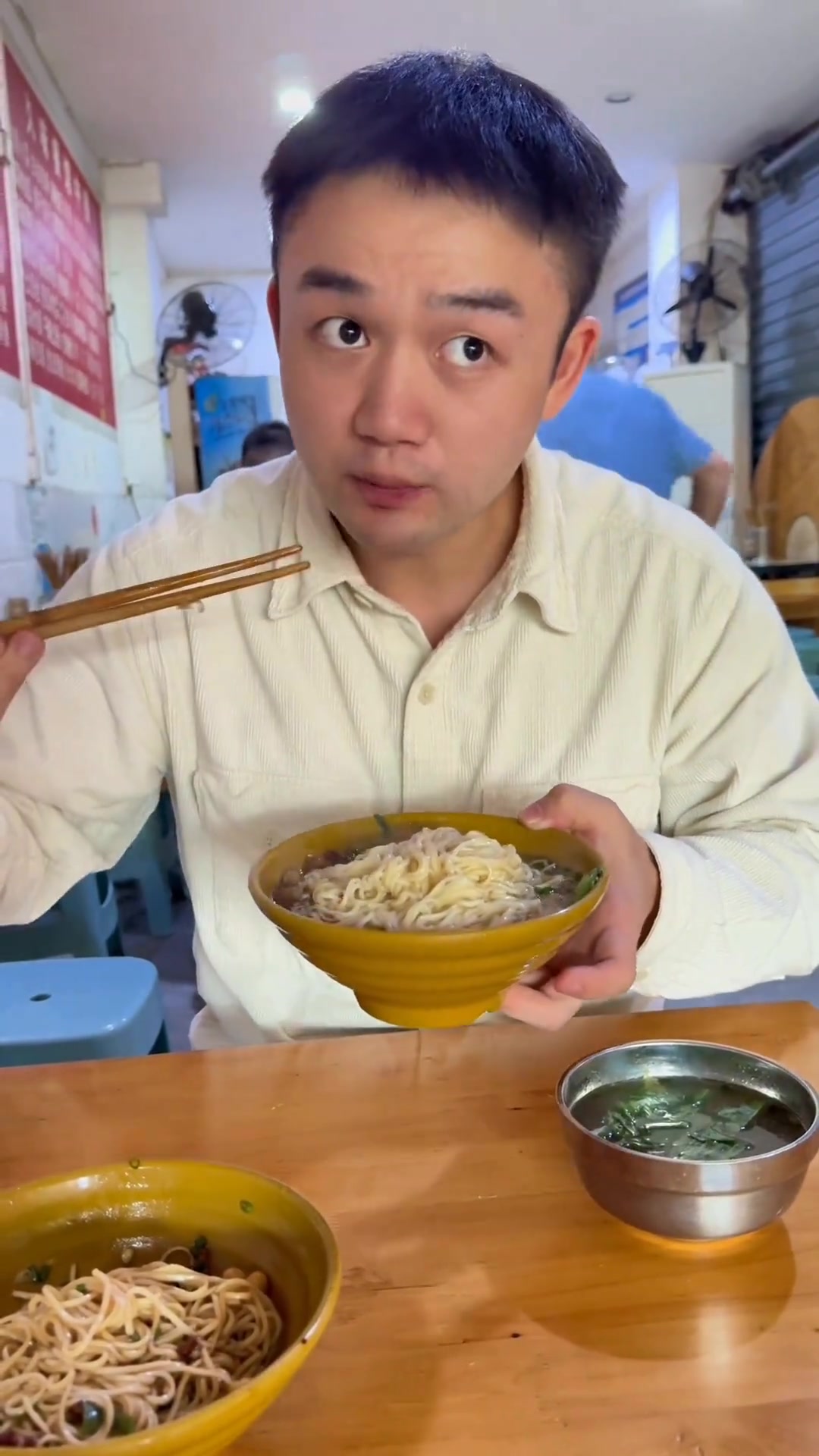 在叙永刚吃了5元炸洋芋,5元一大碗的叙永豆汤面直接惊掉下巴!