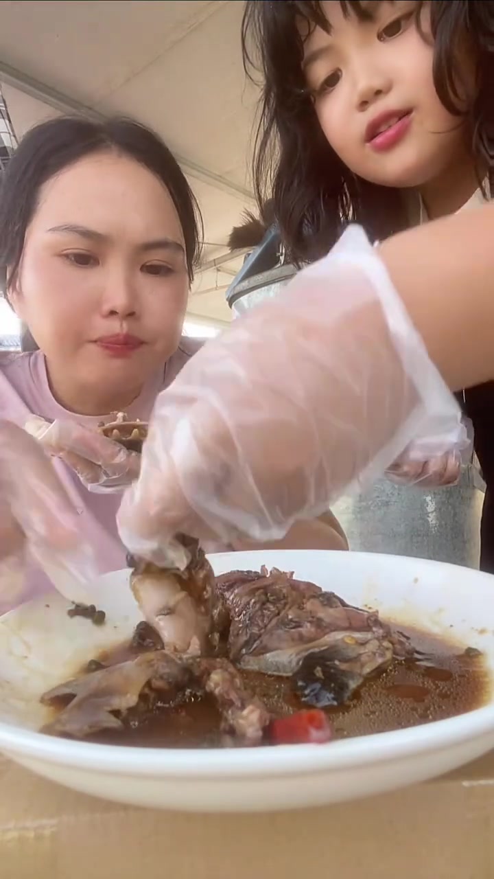 麻辣甲鱼真好吃