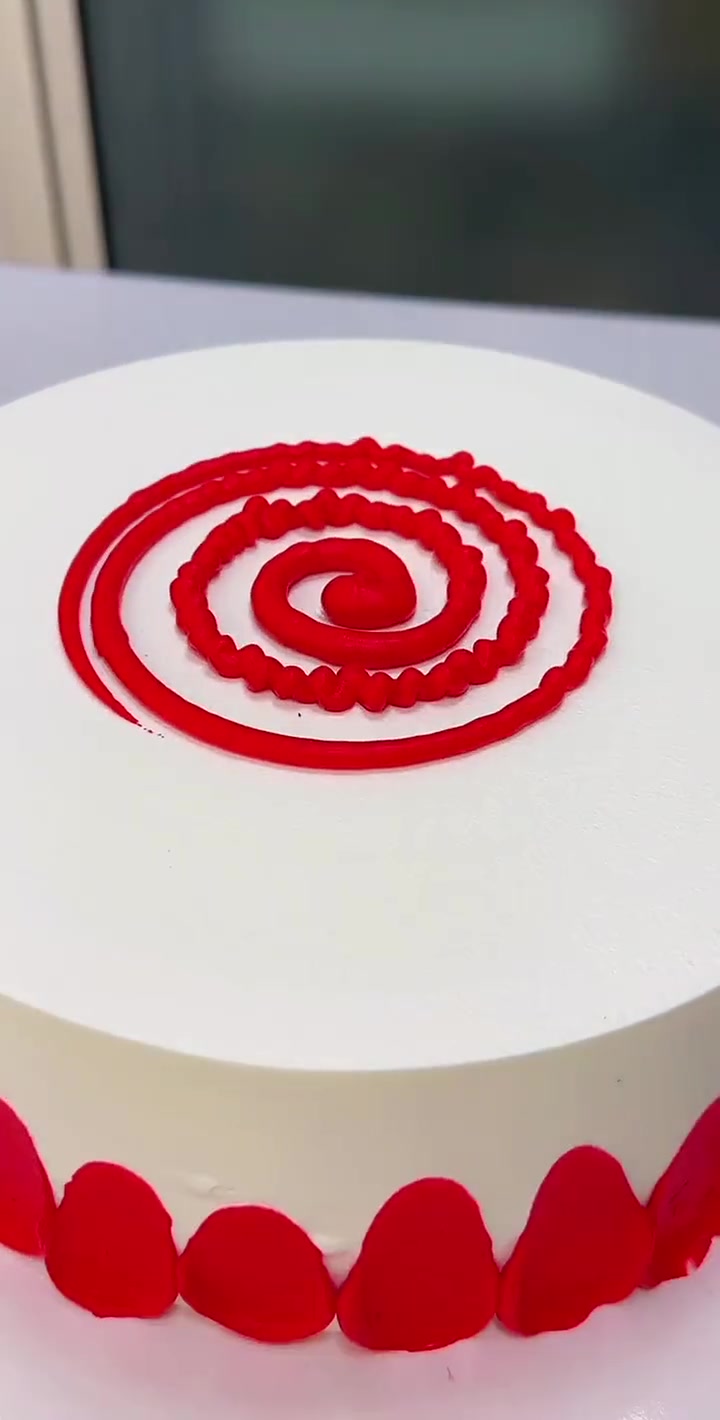 喜庆的乔迁之喜蛋糕