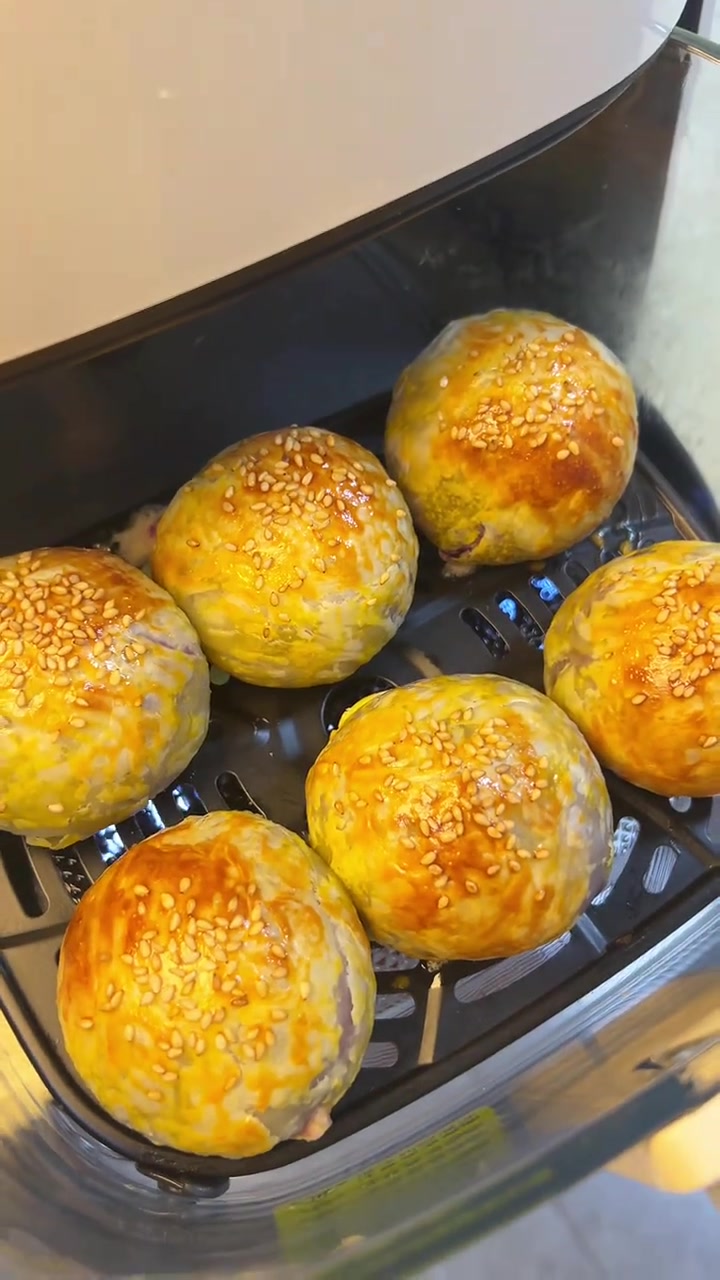 不早起不费妈 给小学生做早餐 早上快速搞定的早餐：紫薯芝士球，外酥里软，奶香浓郁，香甜又拉