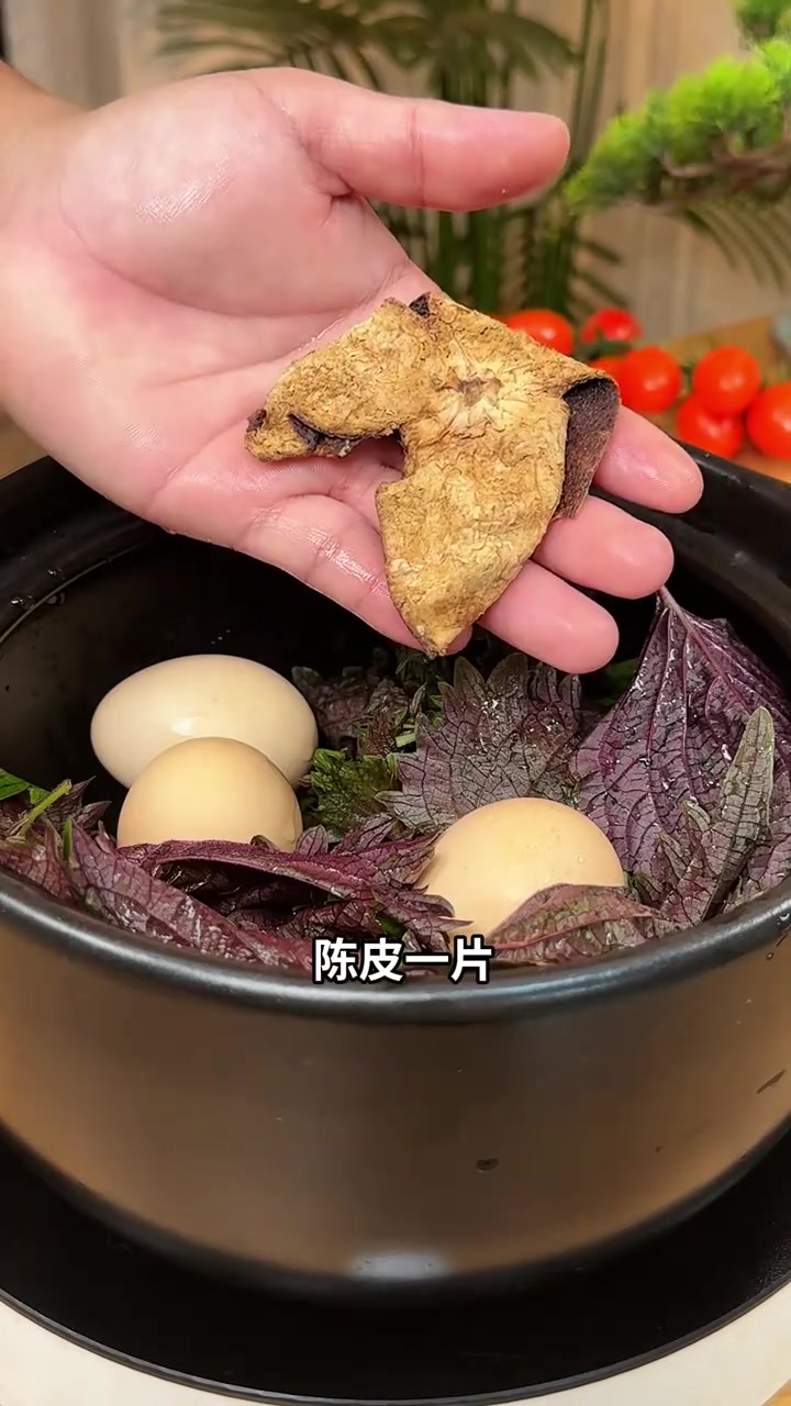 紫苏鸡蛋汤，紫苏是个宝，简单搭配，少烦恼！紫苏鸡蛋糖水！