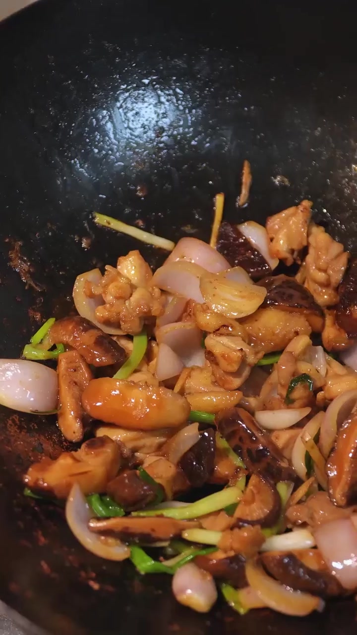 解锁家常菜100道简单炒菜，香菇滑鸡