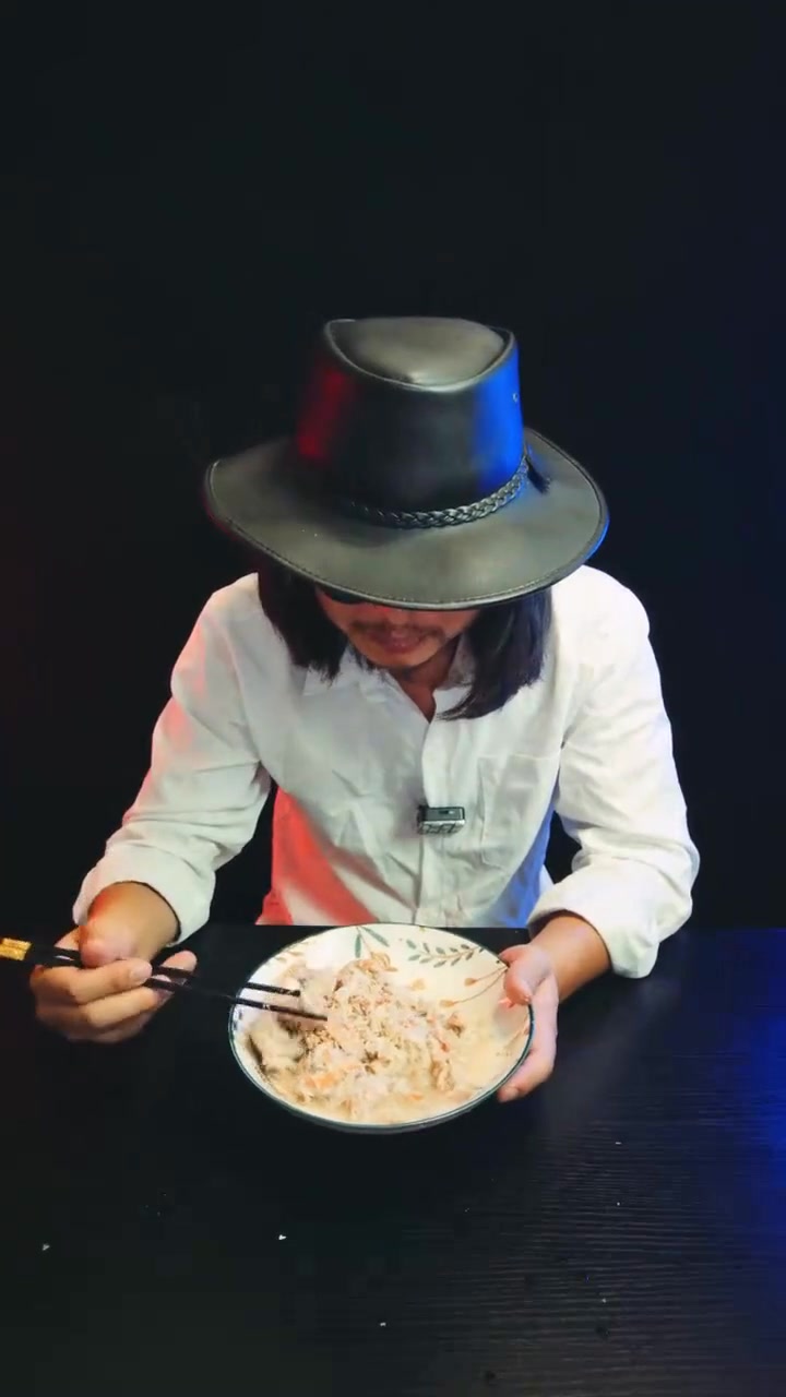 俄罗斯蟹肉罐头测评，这口感太不真实了！