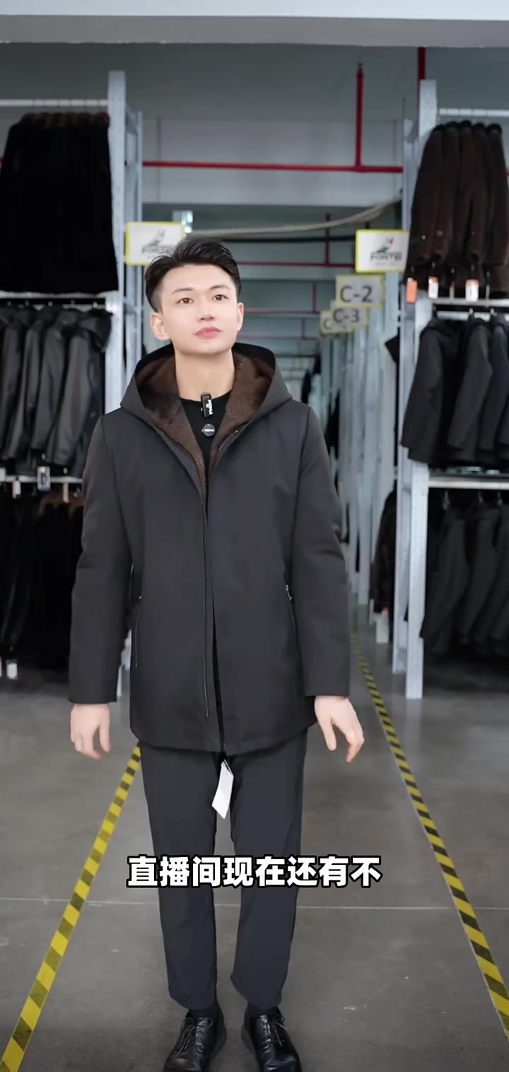 直播间派克服尺码参考，正品保证，假一赔三，七天无理由退换
