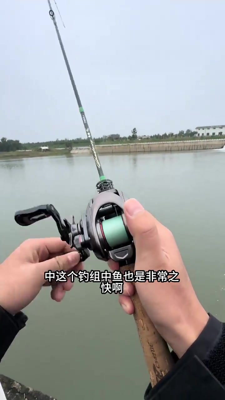 超详细的路亚鲫鱼钓组绑法以及操作手法！