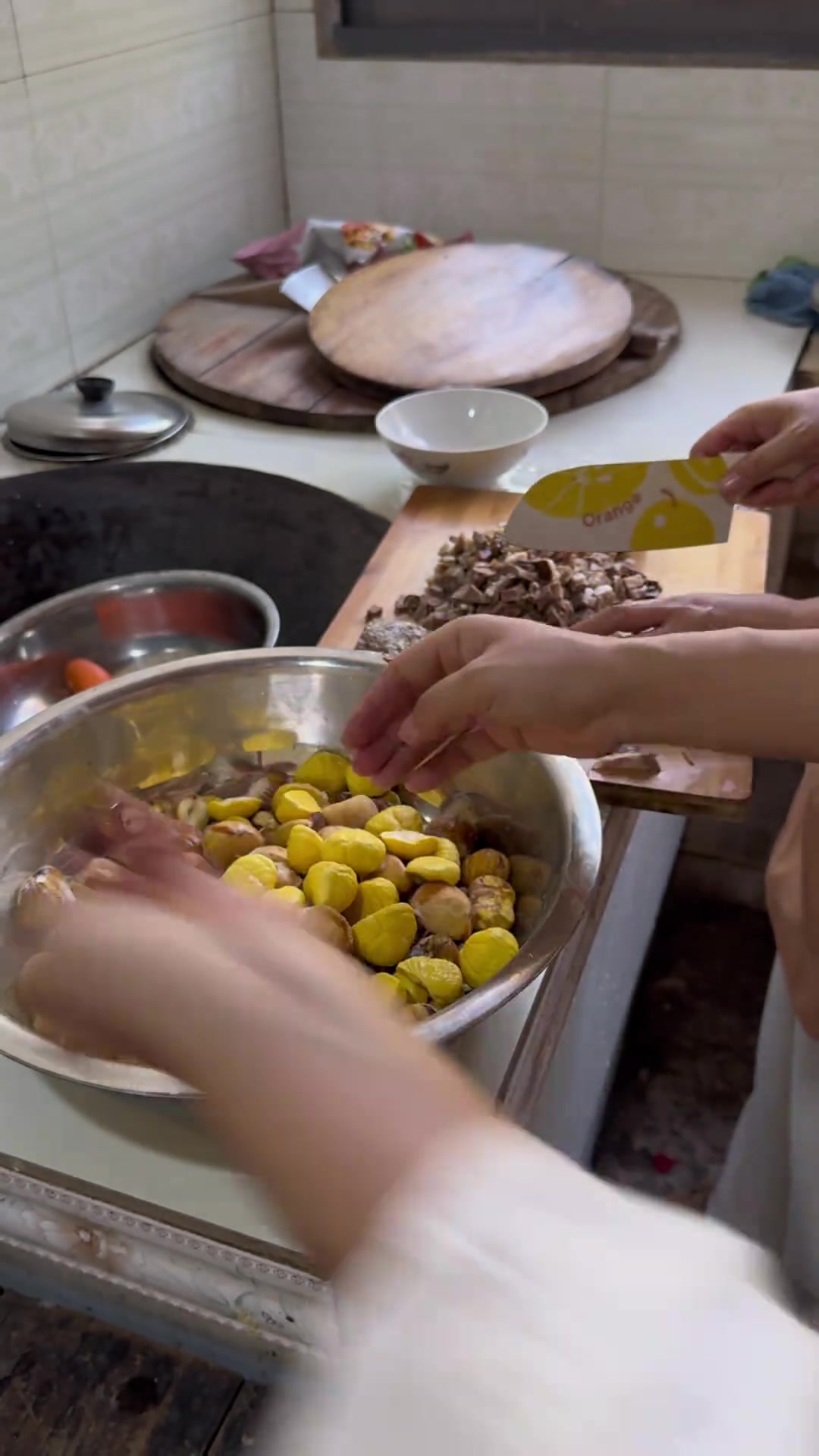 做腊肉糯米饭去县城摆摊,收获一致好评