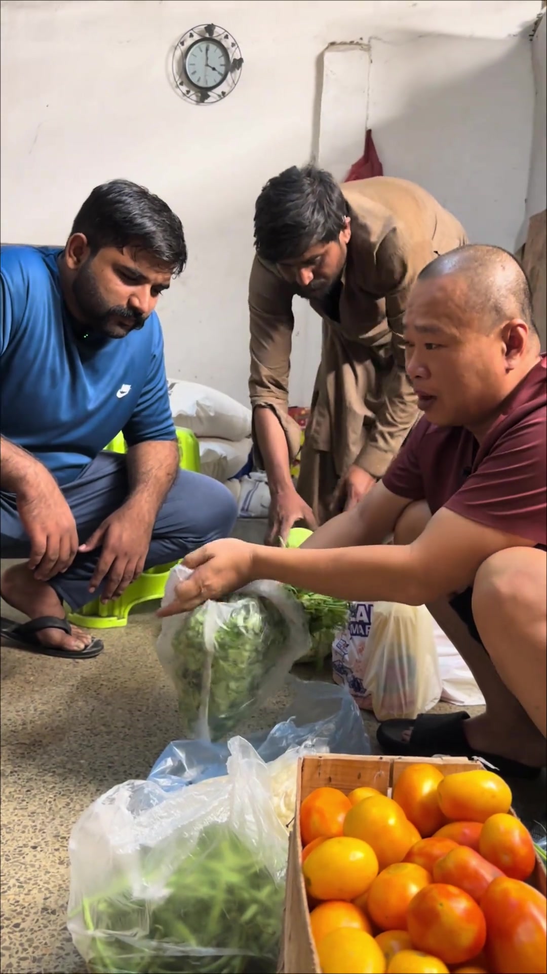 巴铁肉菜价格便宜，你能相信吗？