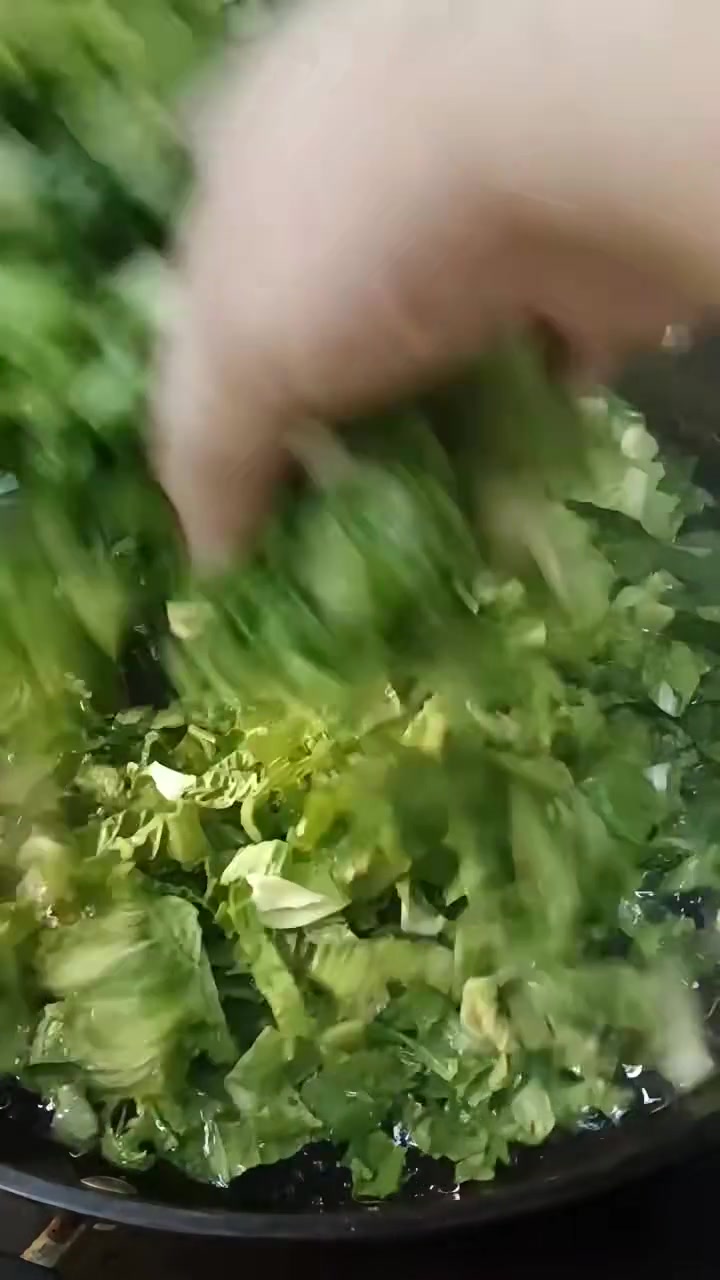 烧猪肉土豆泥小白菜，妈妈的味道