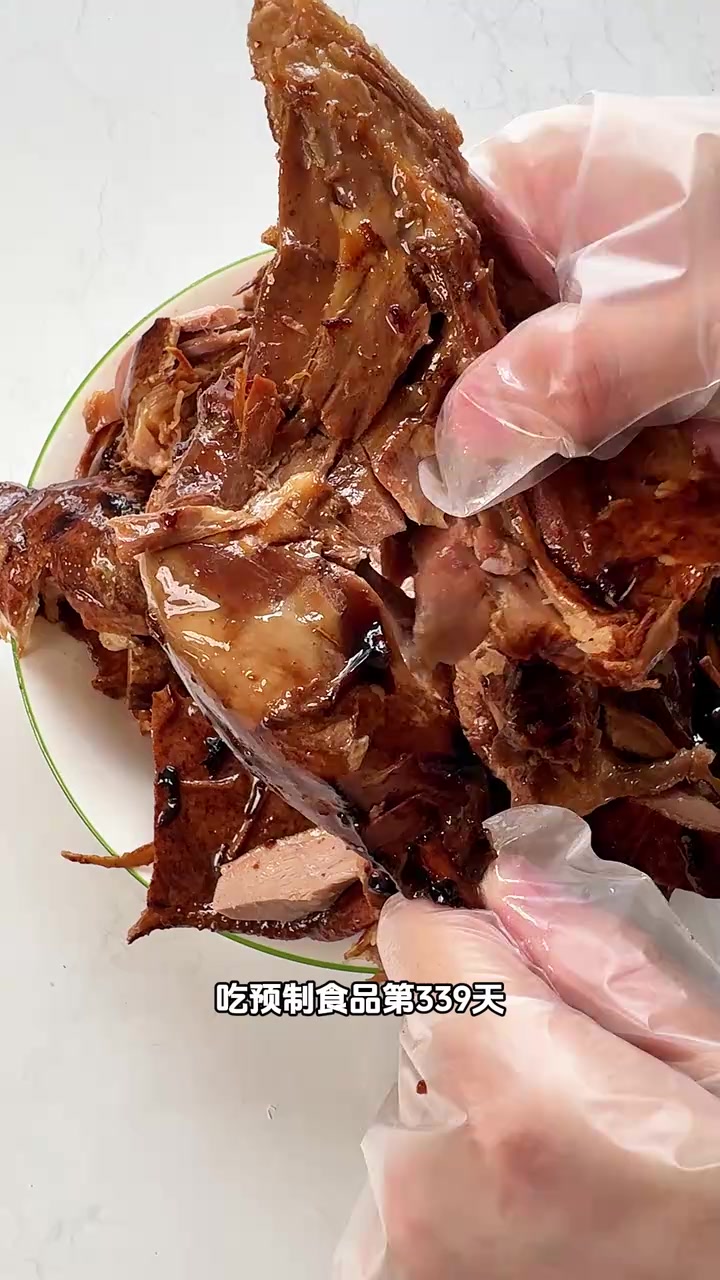 预制食品测评第339天：桂花鸭、红烧带鱼和辣卤鸭翅