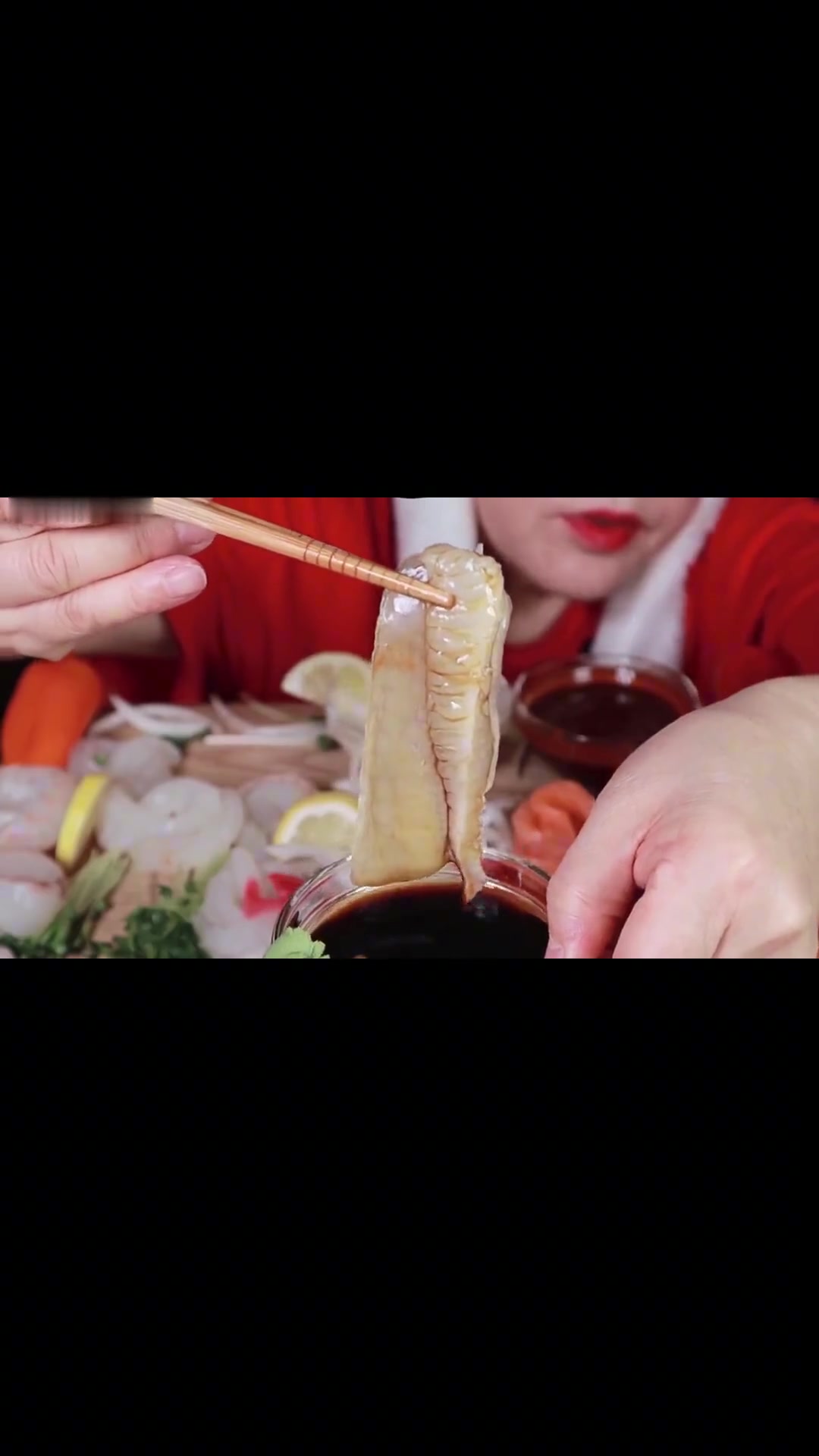 我自己做的三文鱼比目鱼面条呲溜呲溜好美味