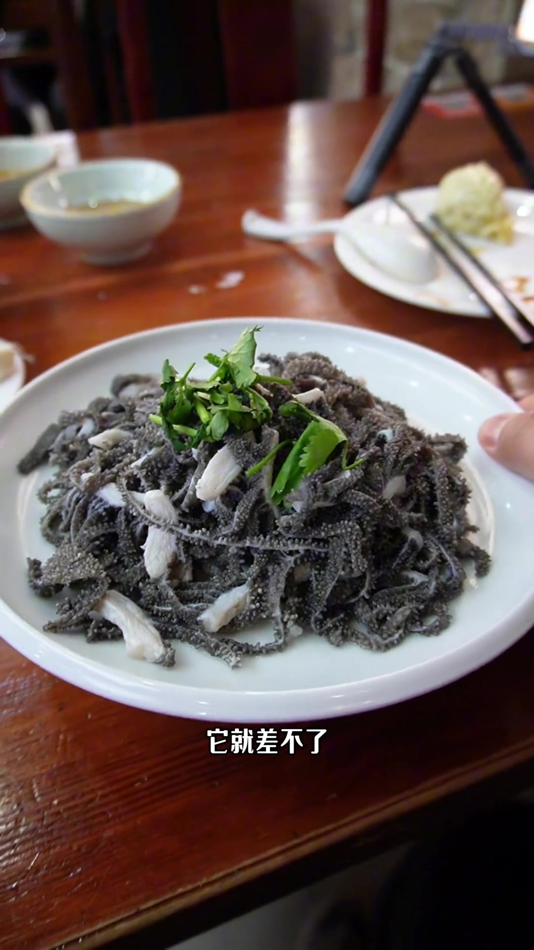 炒肝包子配卤煮,再来盘水爆肚,吃得太美