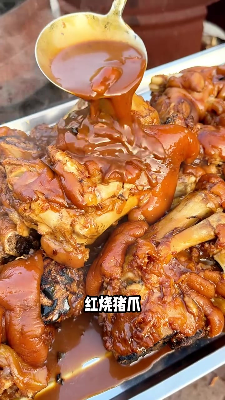 外面的山珍海味哪有家里饭菜香啊