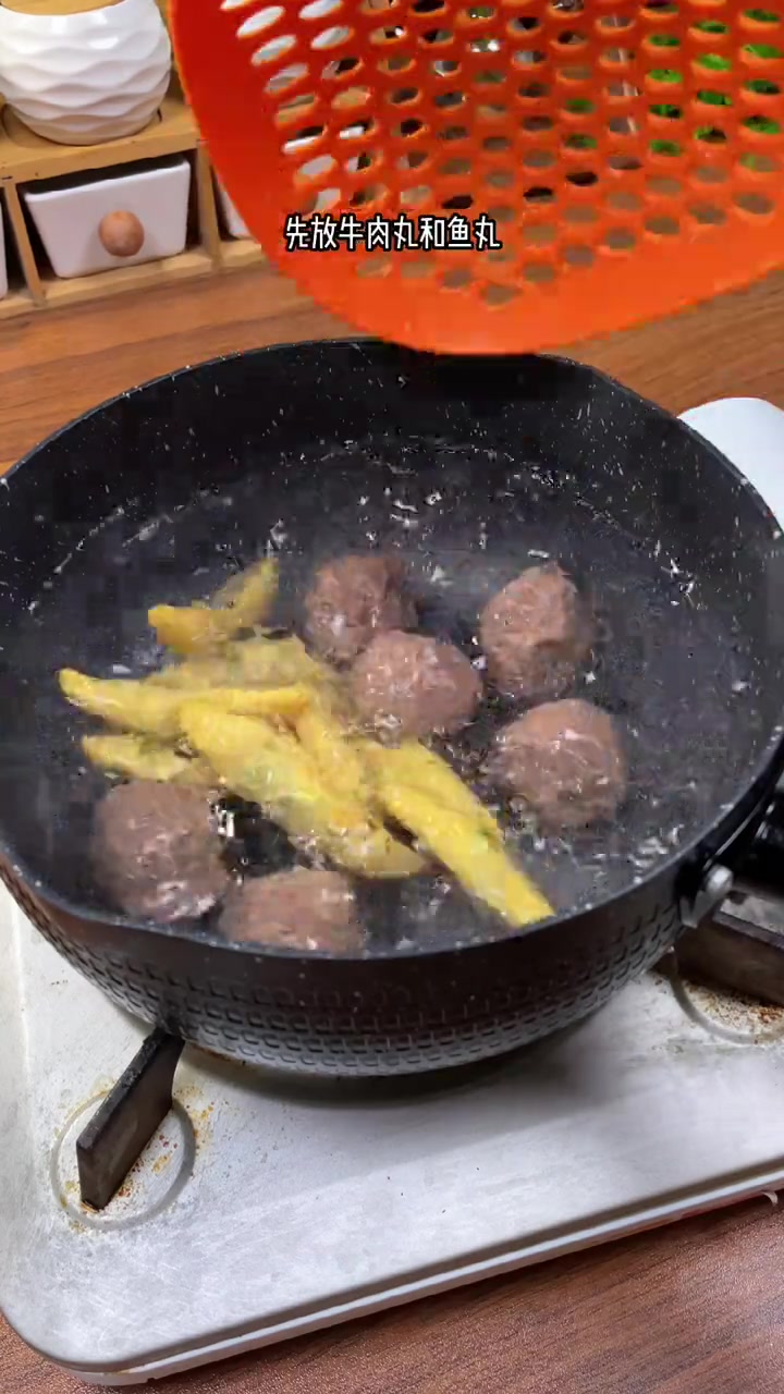 为什么外面的卖的汤粉那么好吃，自己又做不出那个味，其实做法很简单