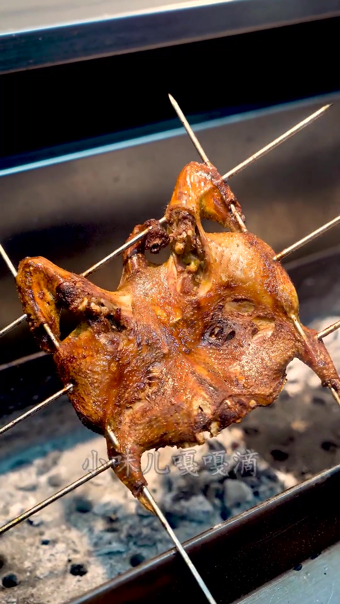 带皮烤鸽子教程,二十分钟get肉香四溢美味!