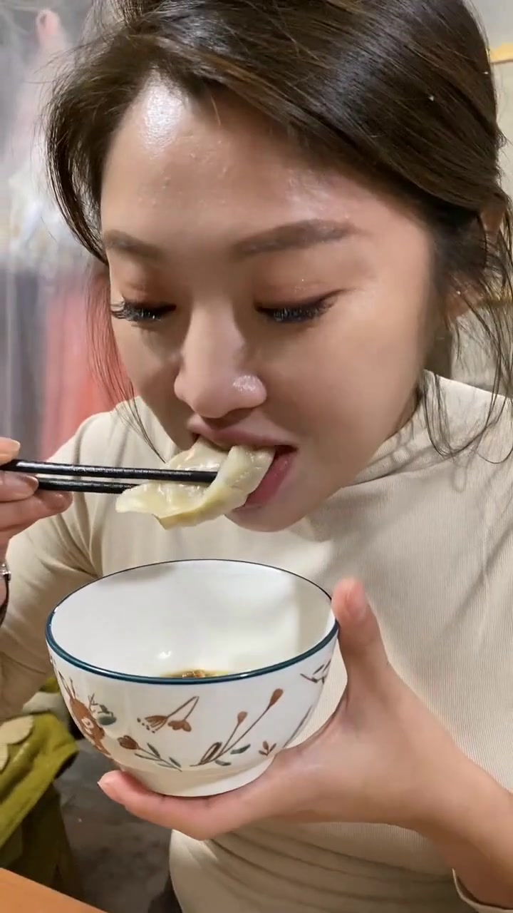 屯秋菜白菜萝卜，和大姑做牛肉萝卜大蒸饺