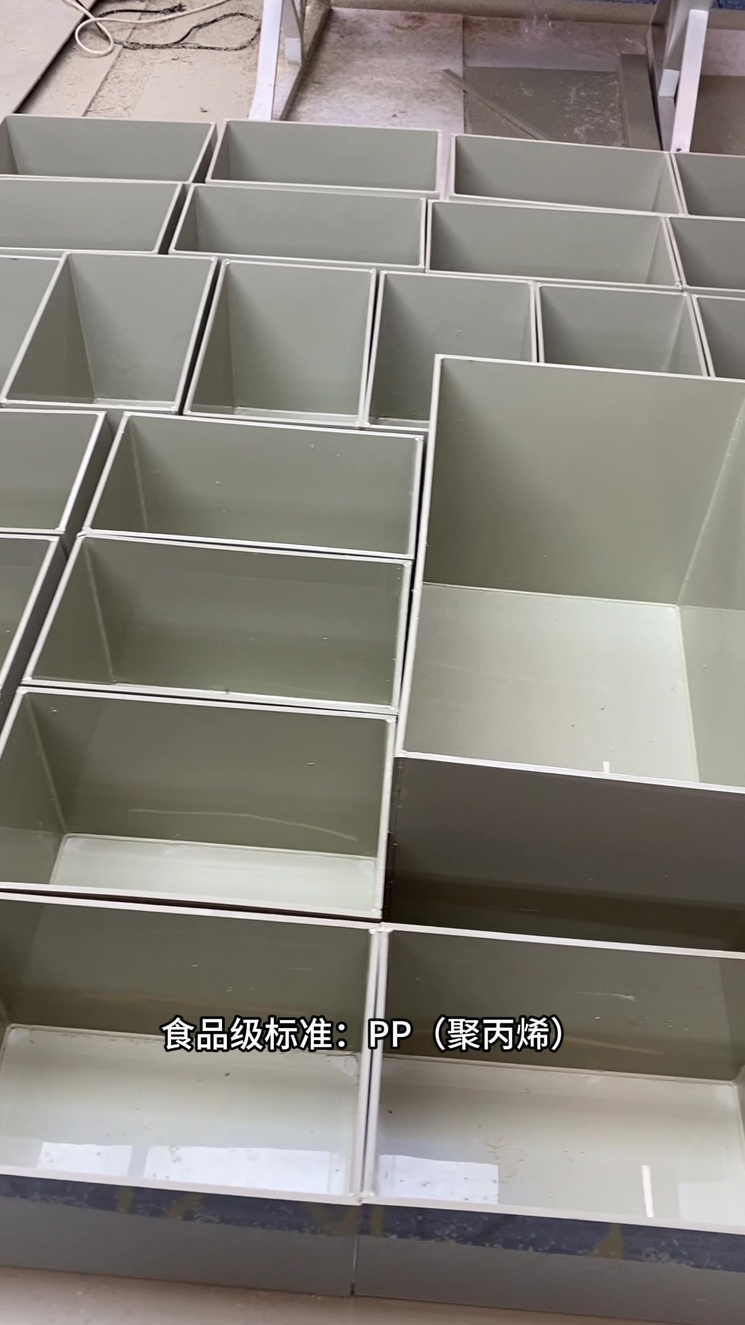 可移动的车载水箱鱼池