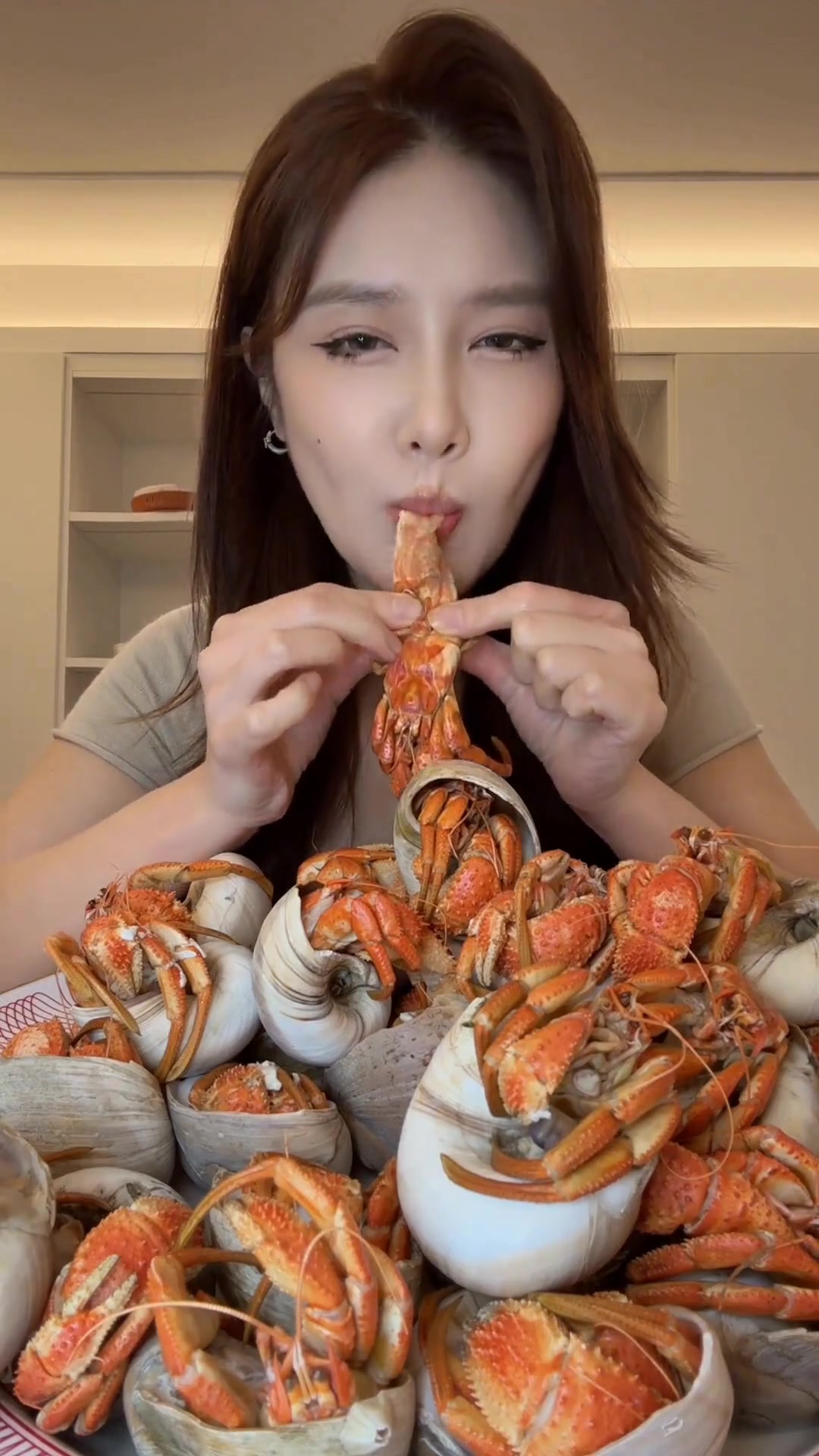 开海季体验虾怪当饭吃，虾怪黄拌面超香