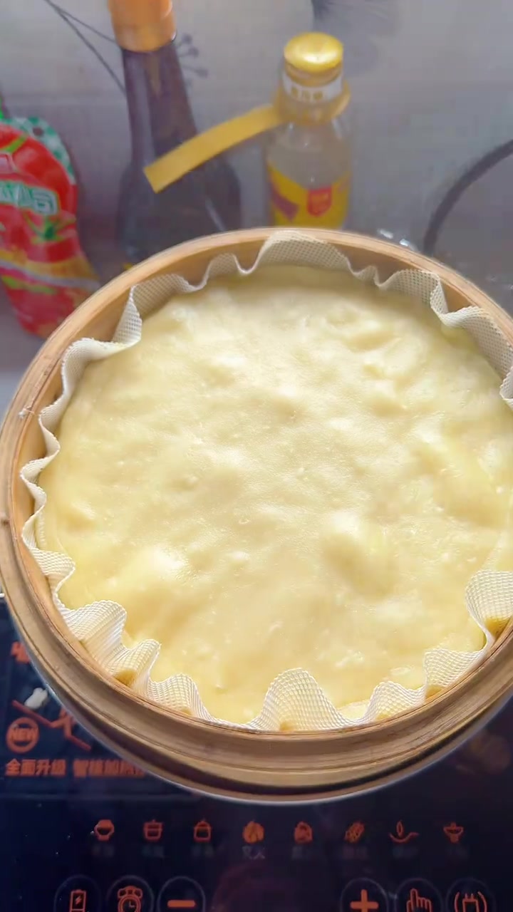 贵州人回村在家自制北京烤鸭春卷饼