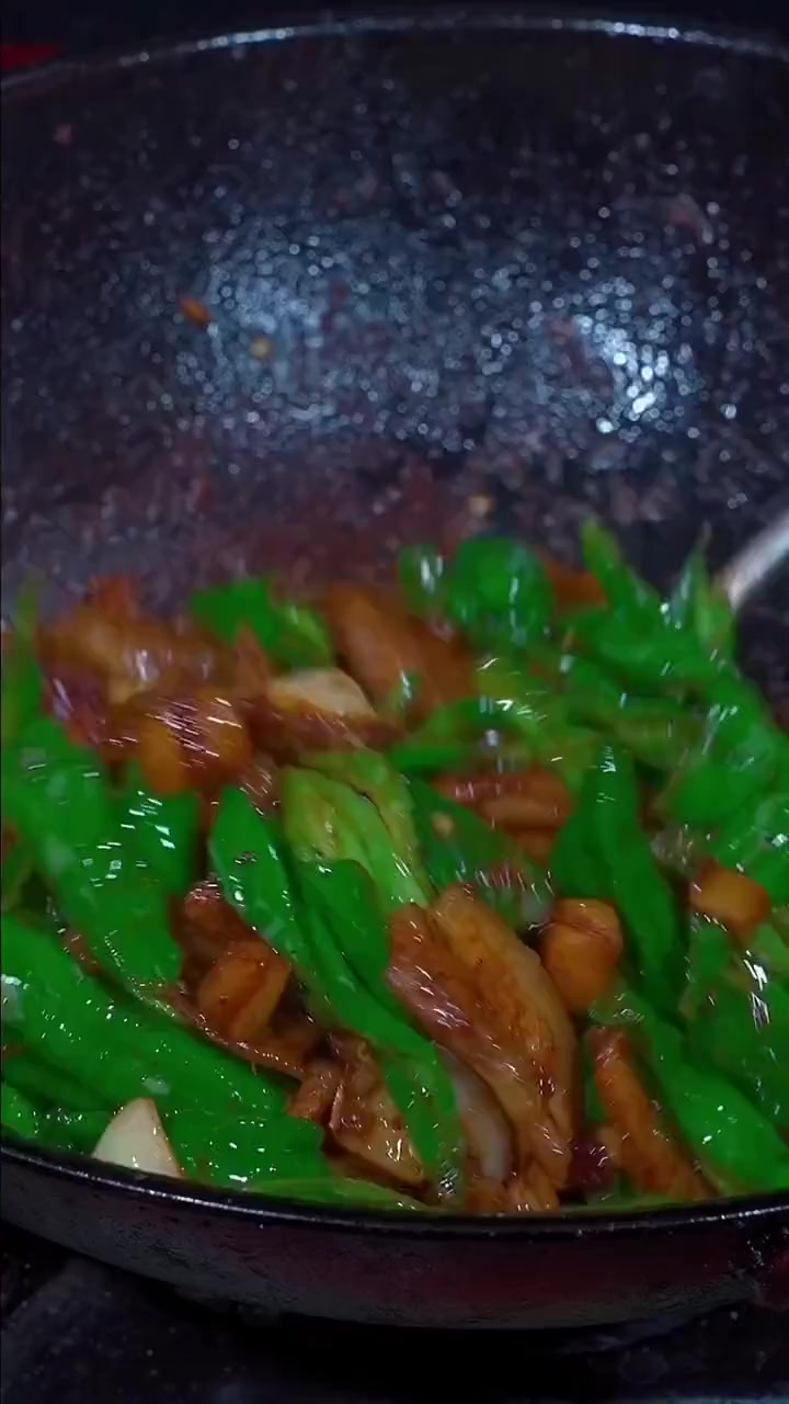 家常小炒肉，做法原来这么简单