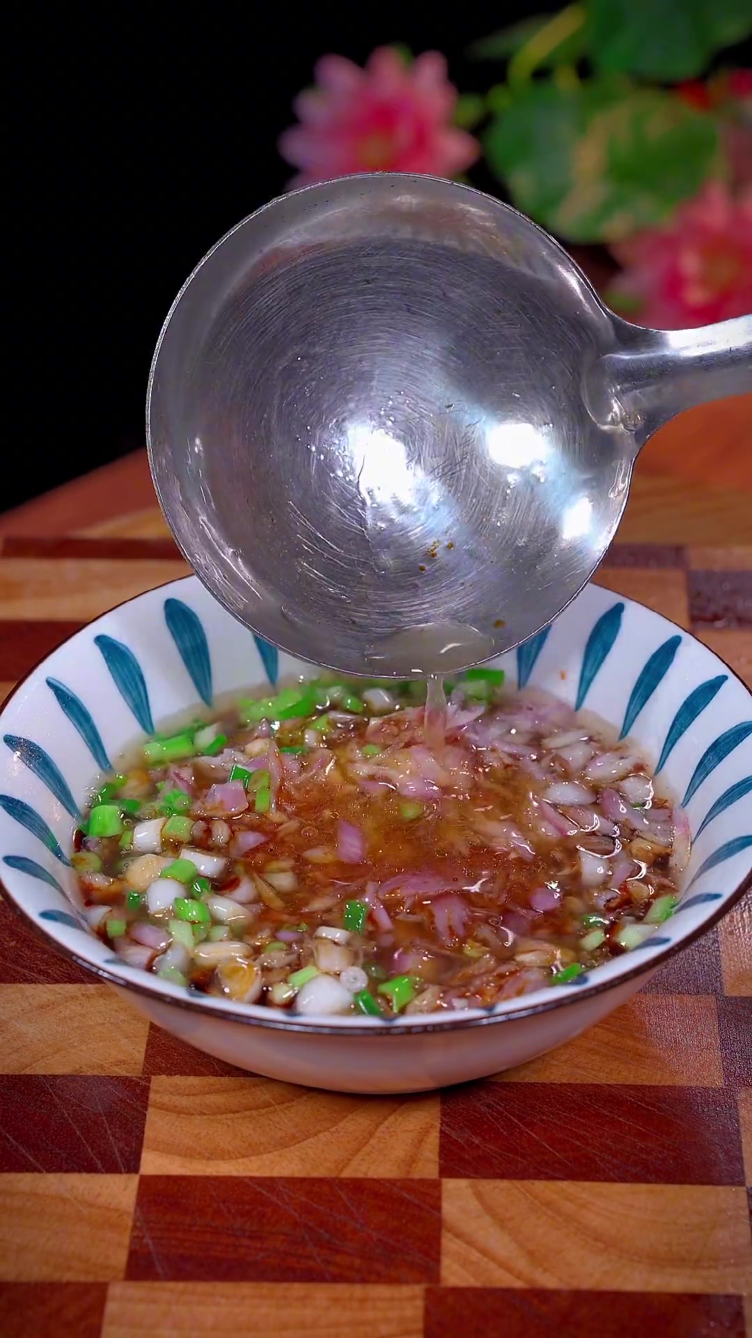 广东湛江白切鸡正宗，照做随时尝家乡味