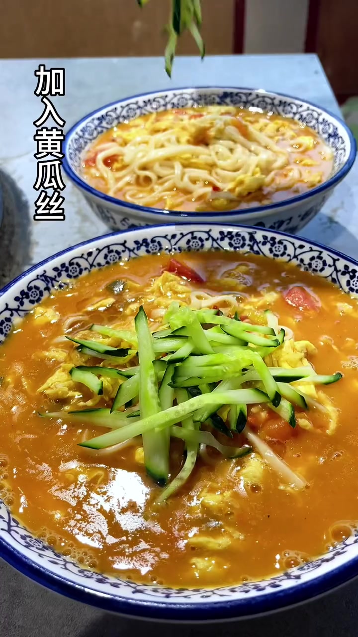 孤寂的他们，对我们的要求，仅仅只是需要一个倾听者时，我们何以忍心逃离他们昏浊的目光，今天给