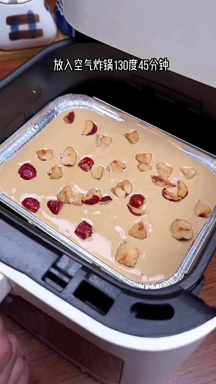 在家做红枣蛋糕原来这么简单，真的太成功了