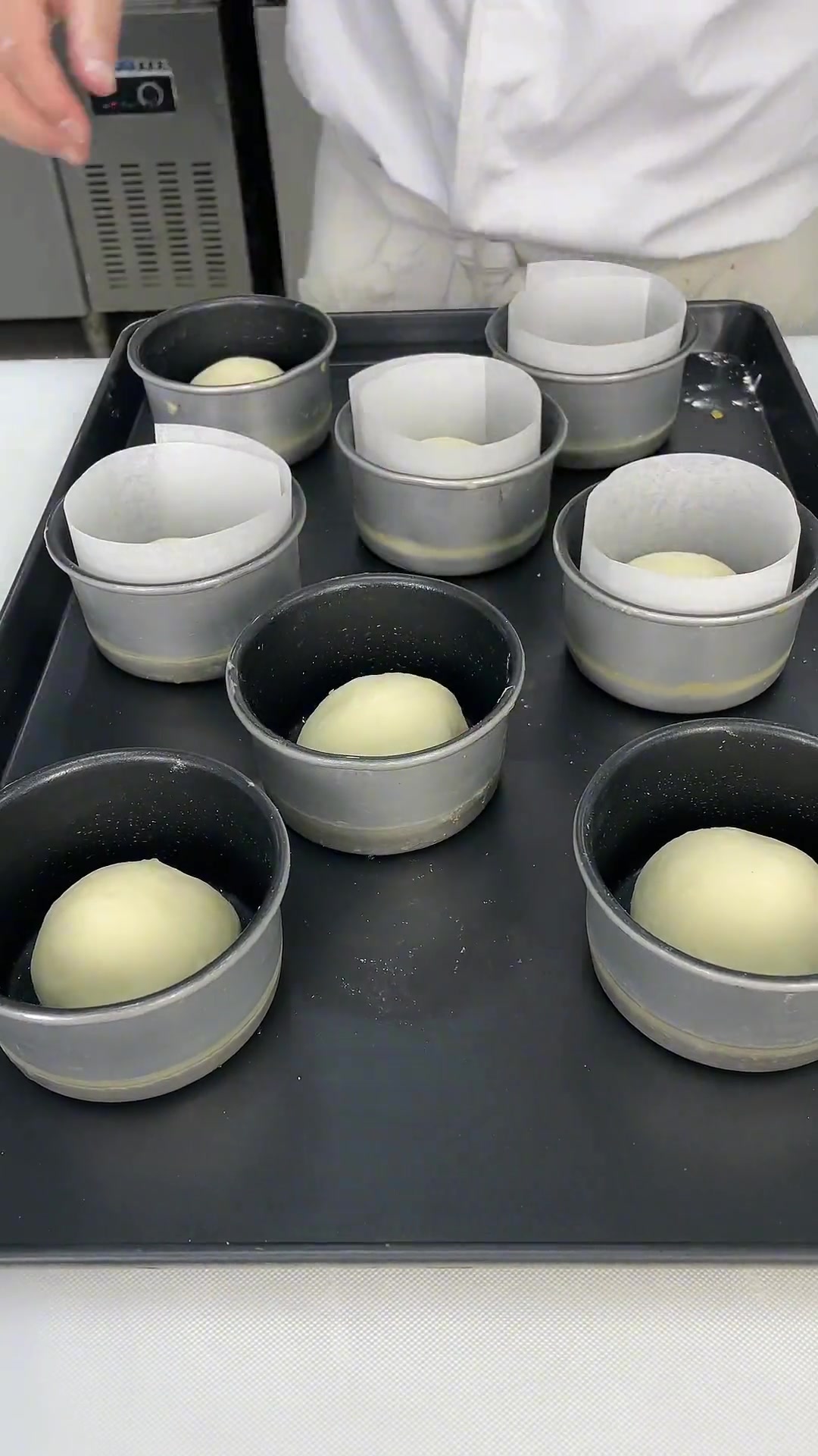 自制超浓郁榴莲味柔软面包,做法大公开!