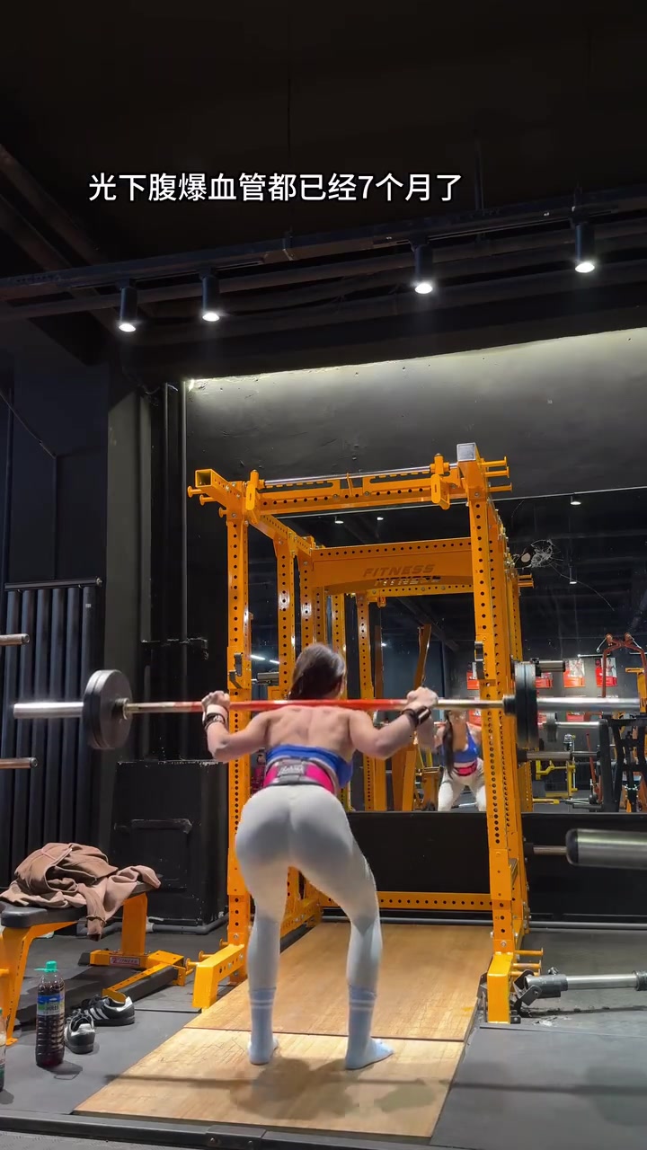 肌肉女一天两练小日常