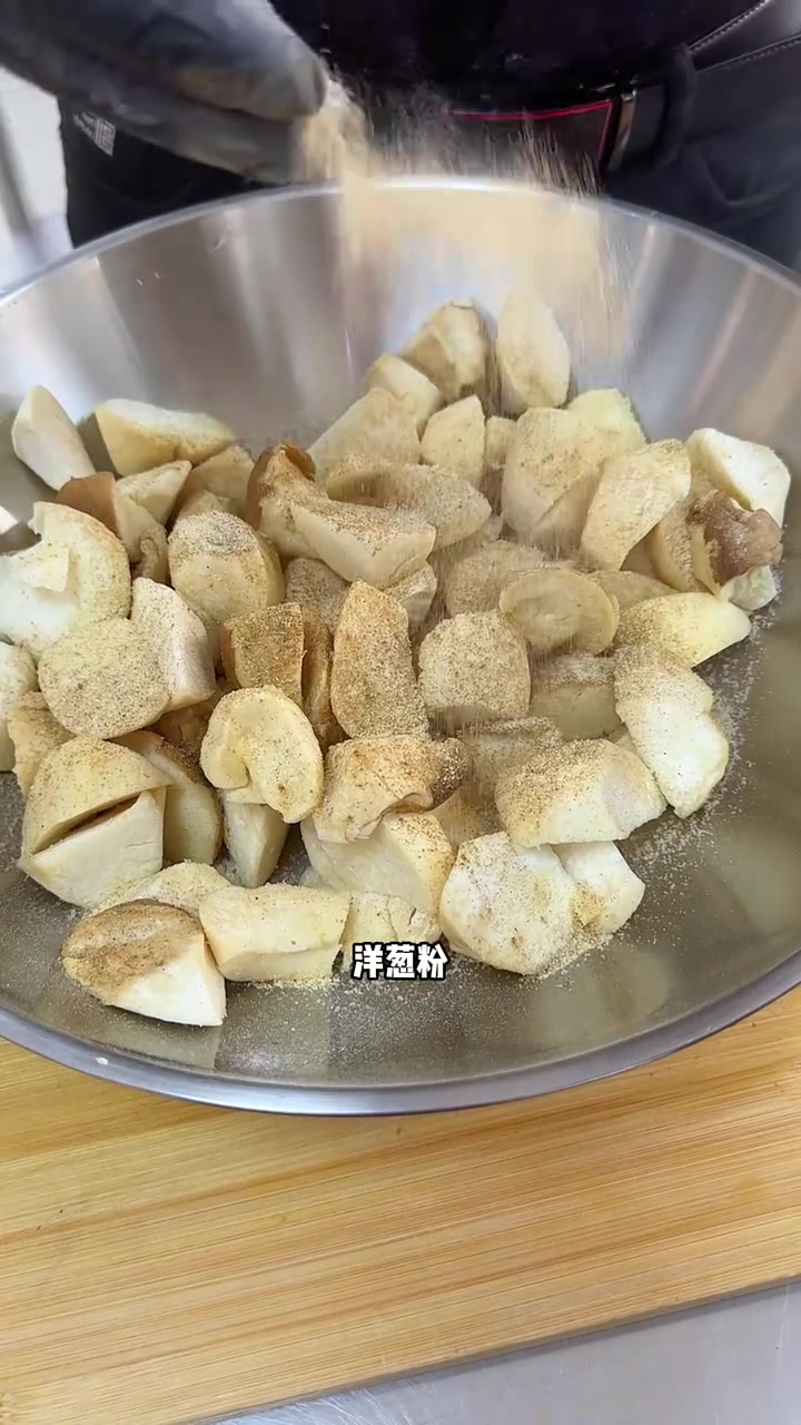 夜市摆摊爆款小食油炸杏鲍菇做法