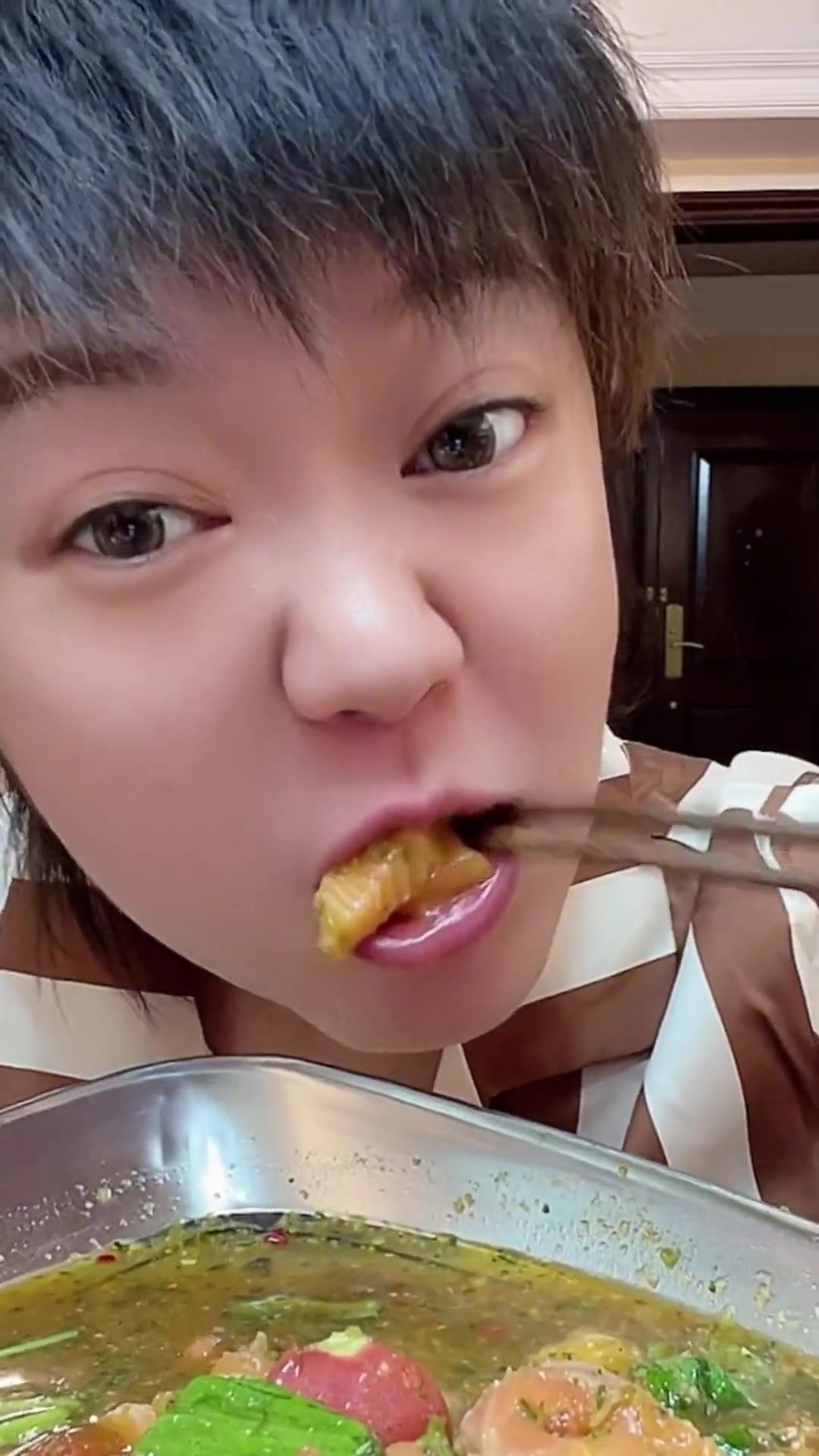 泰式凉拌三文鱼,酸辣开胃,脂香似玉