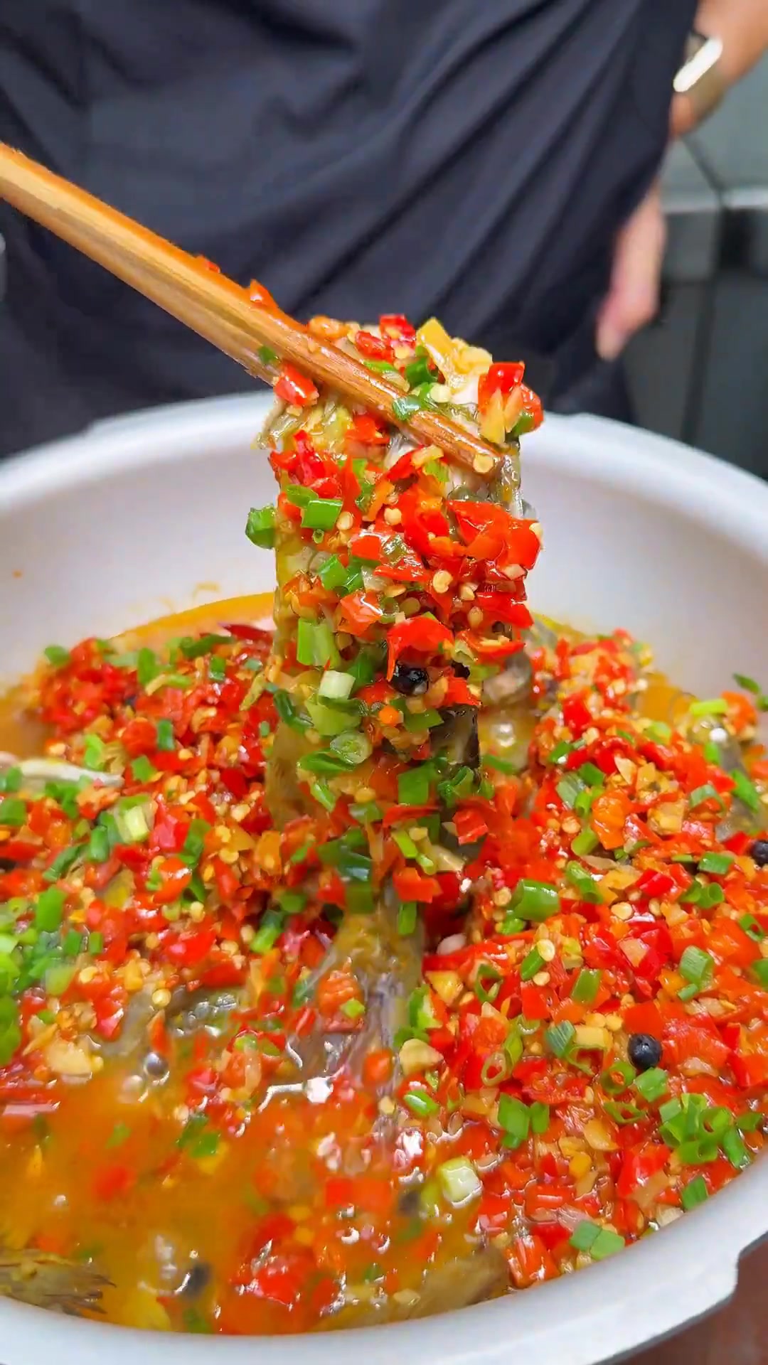 用好食材做肉质细嫩的黄骨鱼,人人成美食家