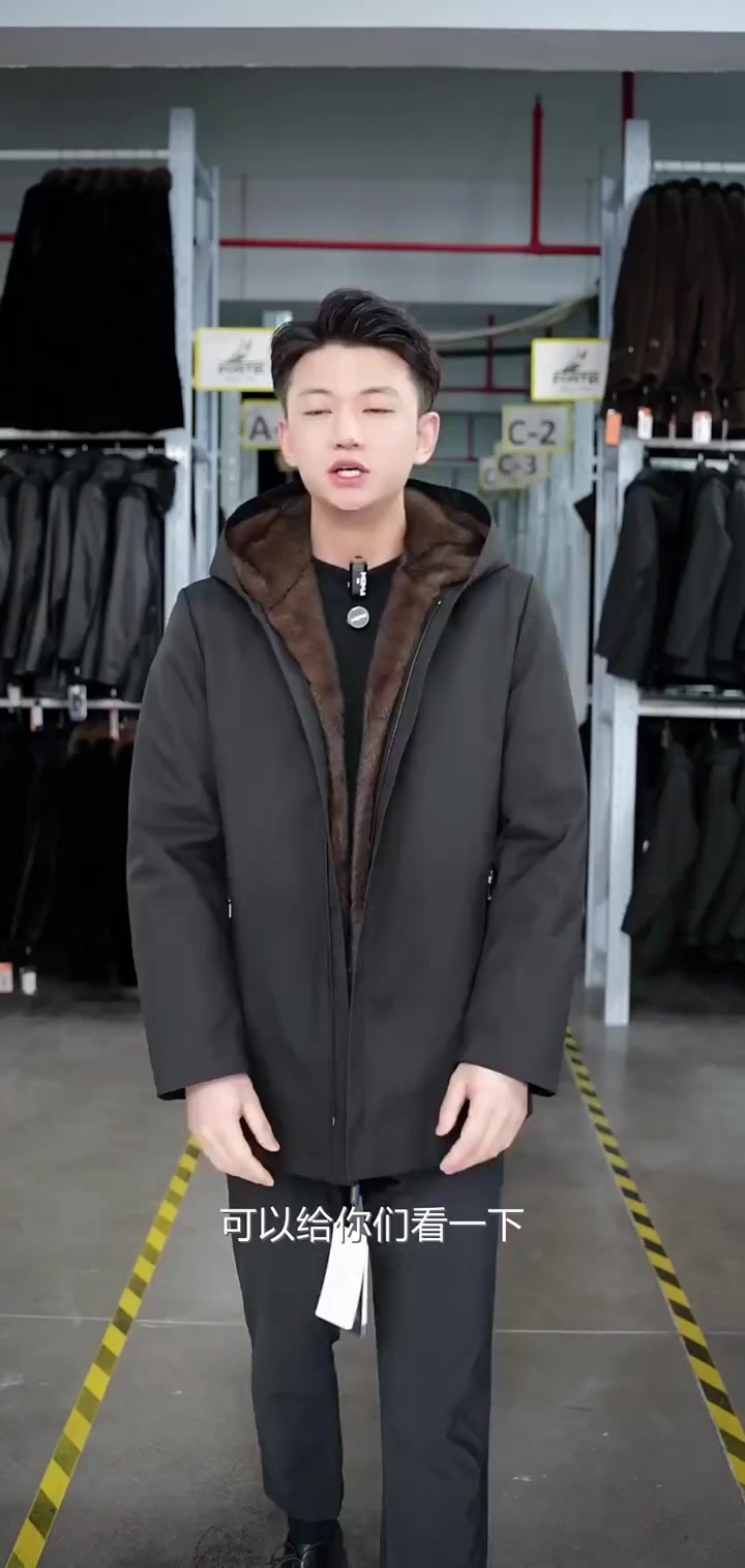 冬天就该这么暖,海宁男士派克服让你秒变绅士!轻盈又可脱卸