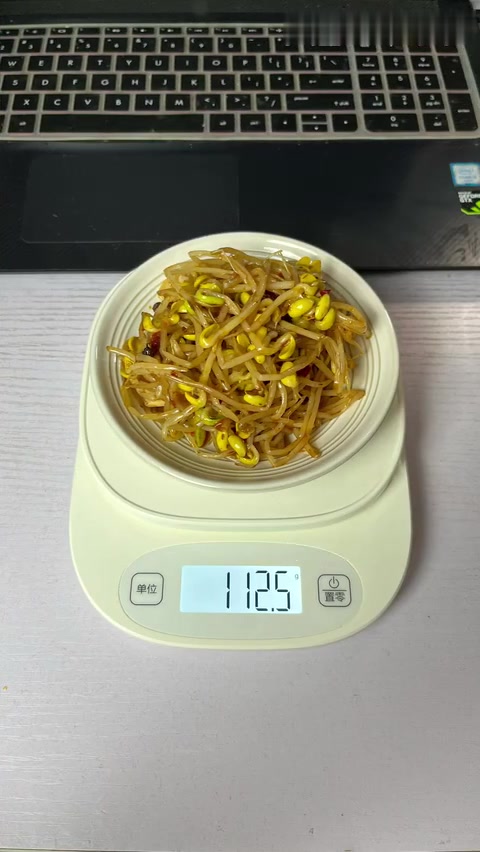 烤鱼热量测评｜外卖称重分解｜巴沙鱼、千页豆腐、黄豆芽、竹笋等