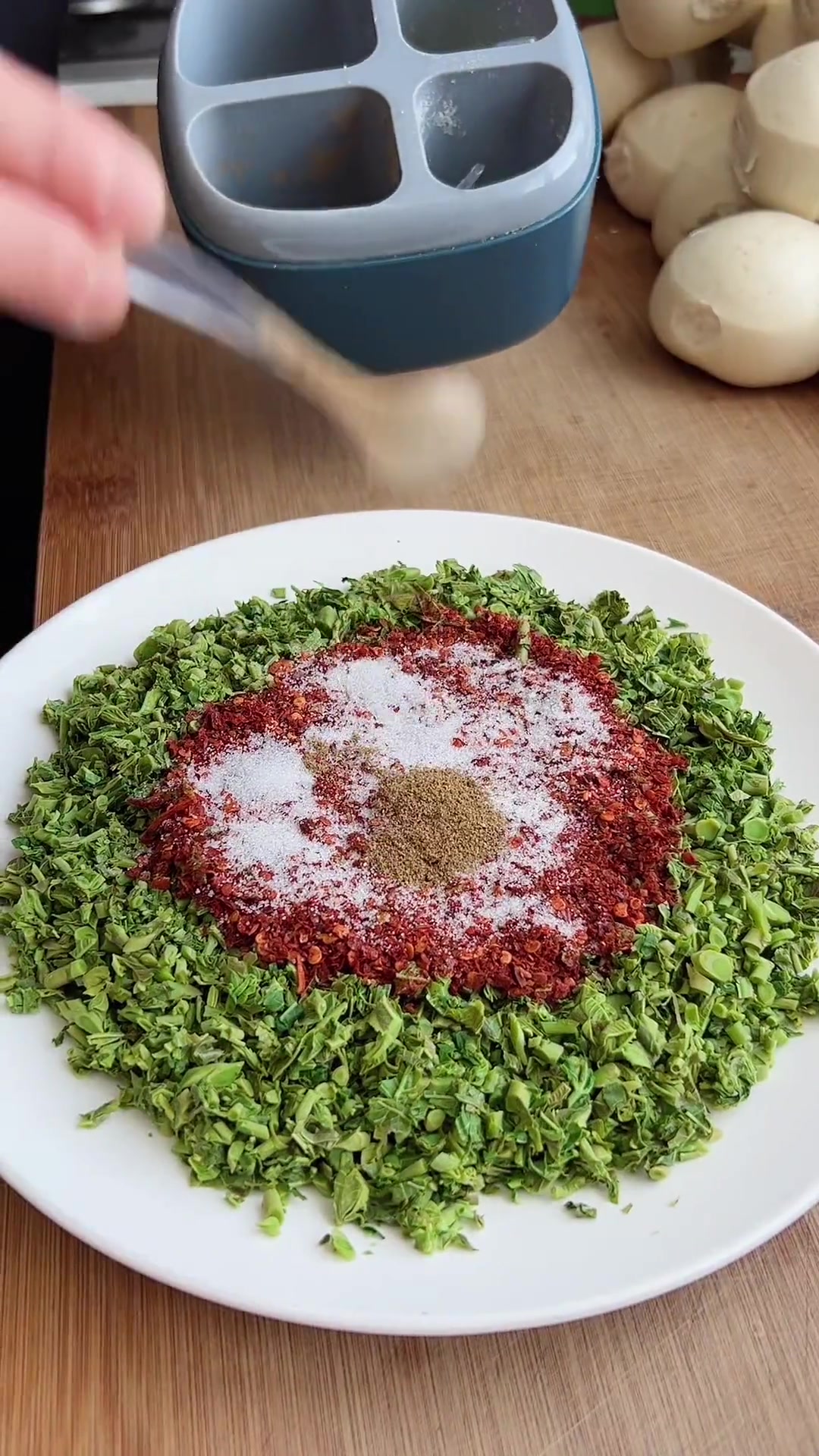 小时候的味道，刚出锅馒头，你能吃几个？美！