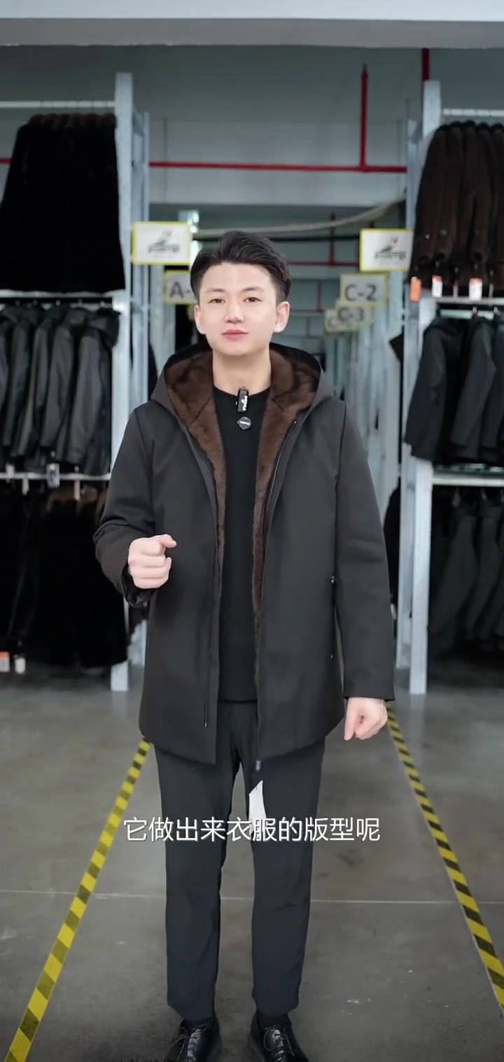 冬季不再单调,海宁男士派克服让你时尚又有型,中长款设计贴心实穿