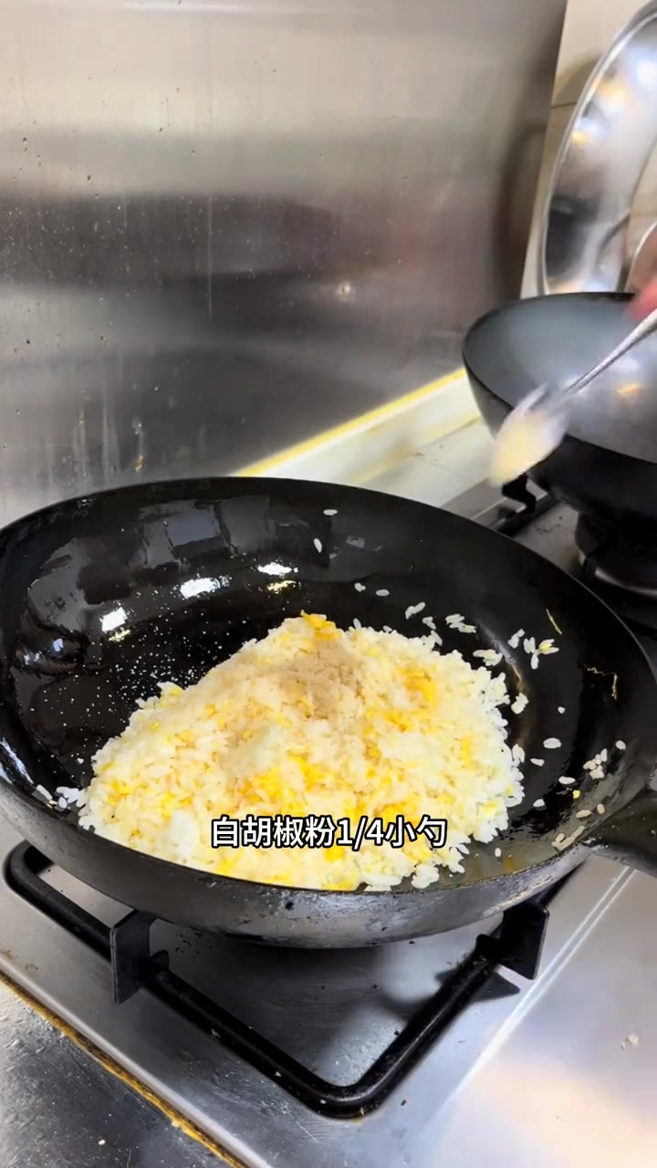 家常蛋炒饭，蛋炒饭，香润可口，颗颗分明
