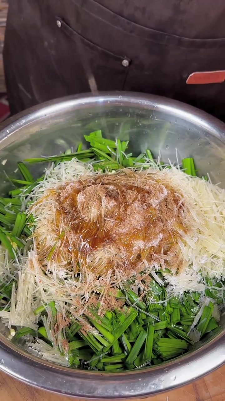 农村家常美食 窝瓜菜馍 红薯杂粮粥 美味又健康