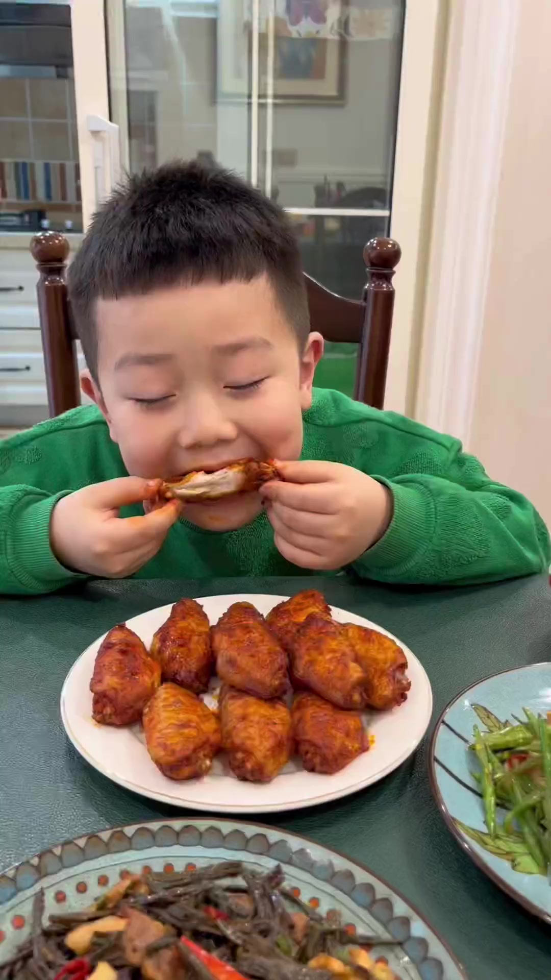 上桌就抢光的奥尔良烤翅有手就会做