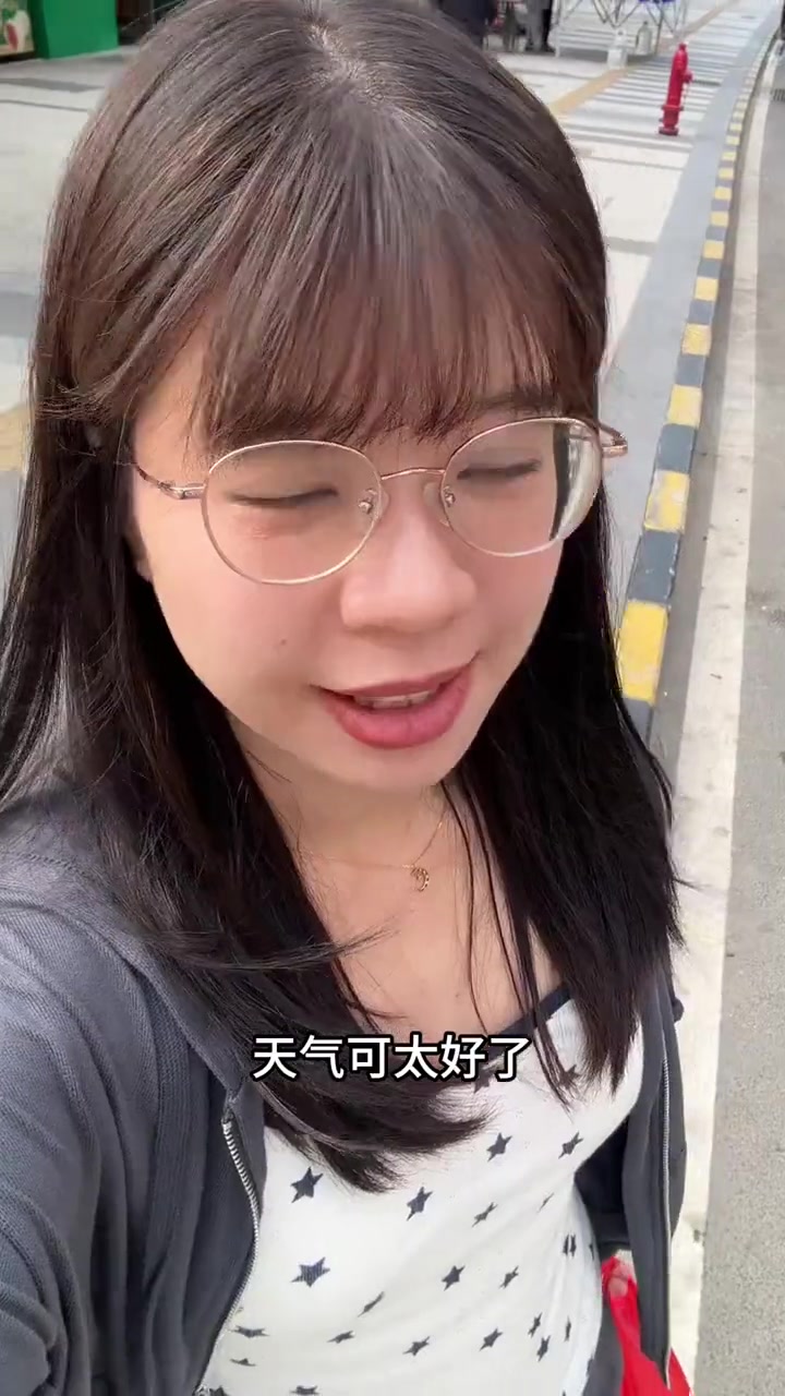 Miniso华南首店,全球ip联名玩偶盲盒,雯雯进去都不想走 公仔 盲盒 miniso名创