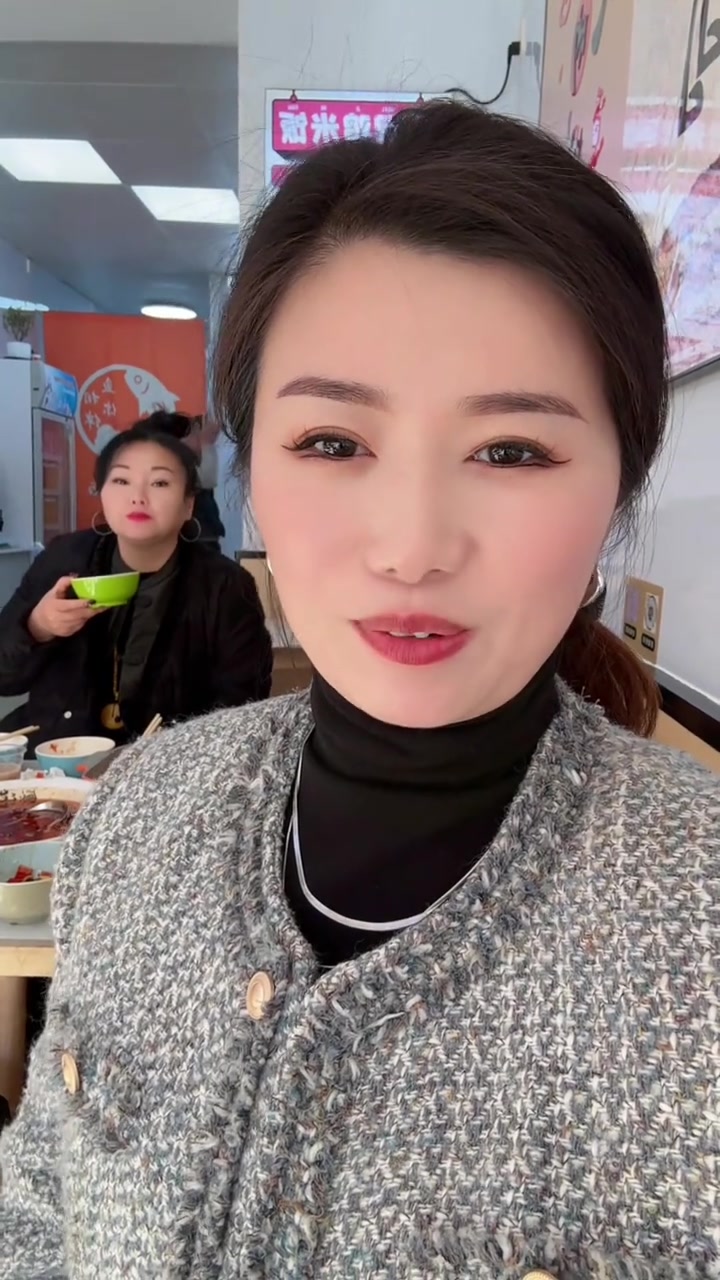 濮阳县未来城无骨烤鱼捞饭，老少皆宜，好吃下饭又实惠