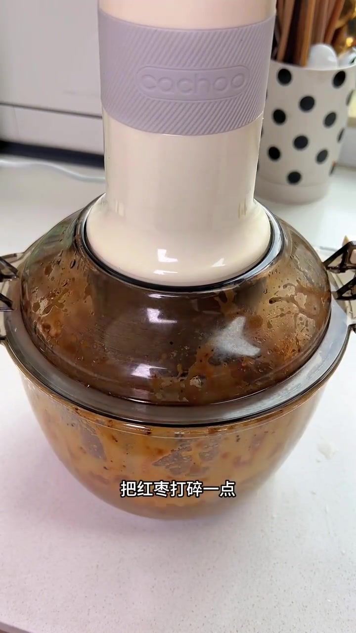 枣糕最简单的做法，枣香浓郁，松软香甜，简单搅拌就行