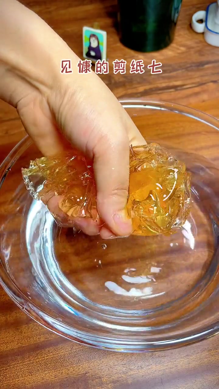 适合夏天的水果慕斯蛋糕，妈妈孩子都可以放心炫