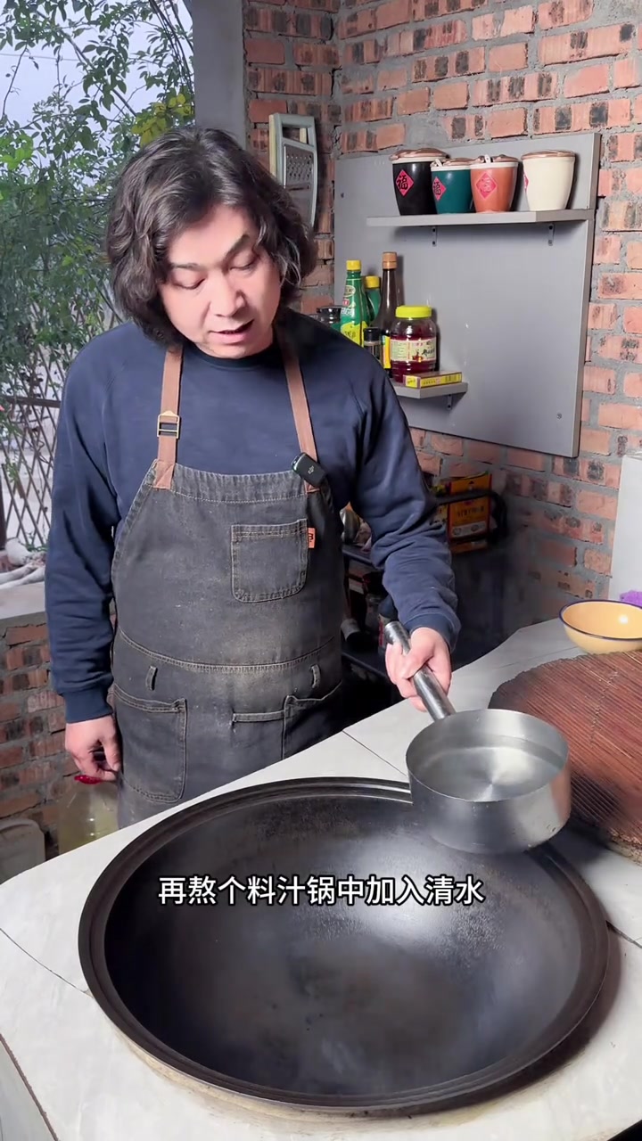 河南特色美食八大碗之扣碗小酥肉