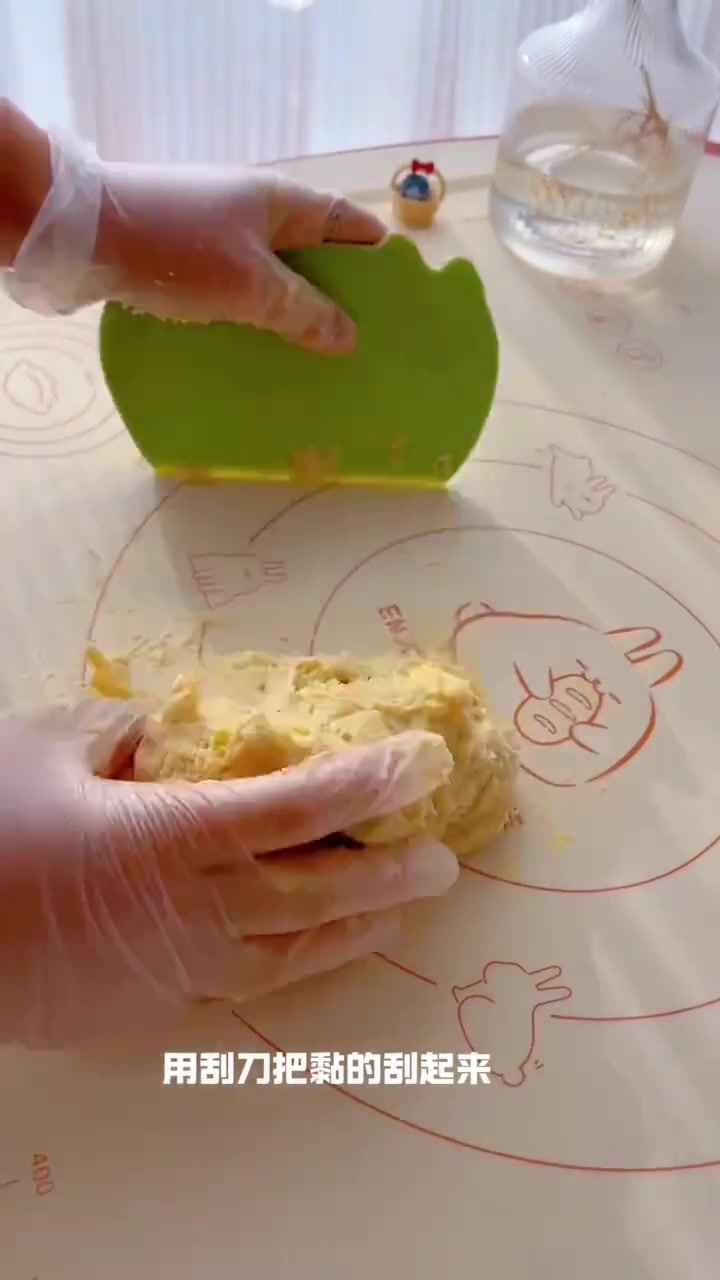 每周必做的培根肉松吐司，不需要厨师机，自己做满满的馅料吃一口太香了