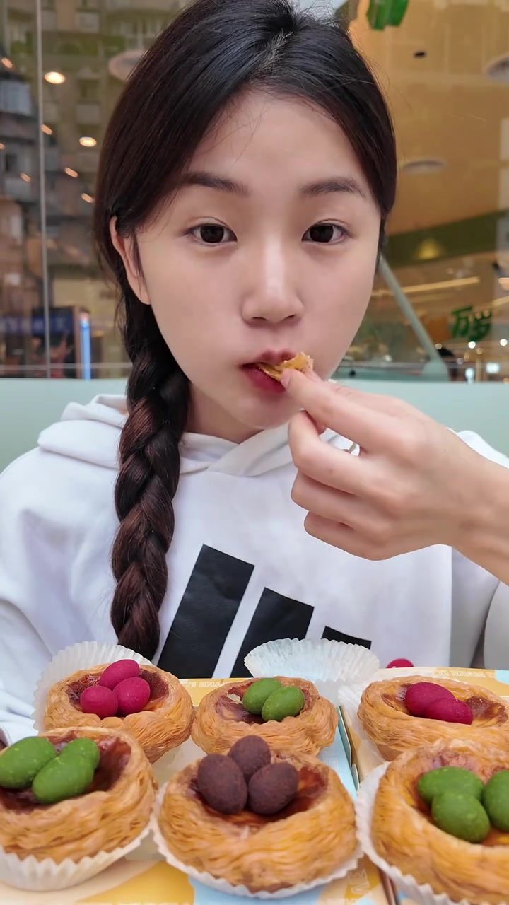 今天又给蛋挞加料了～