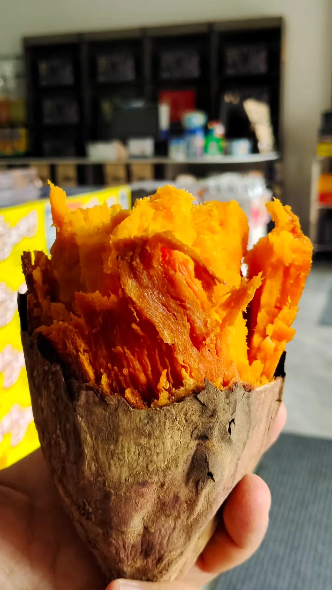 今第一次瓦缸炭烤包子壮乡里牛腊巴/猪肉条酸菜馅和白菜肉馅
