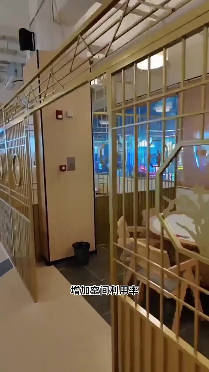 餐厅卡座矮隔断火锅烧烤店过道围栏铁艺长虹玻璃奶茶店半墙矮屏风