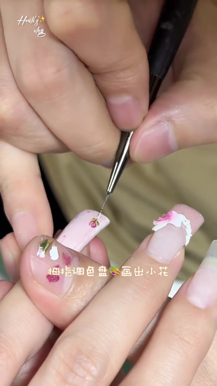 挑战鸭嘴美甲盲盒