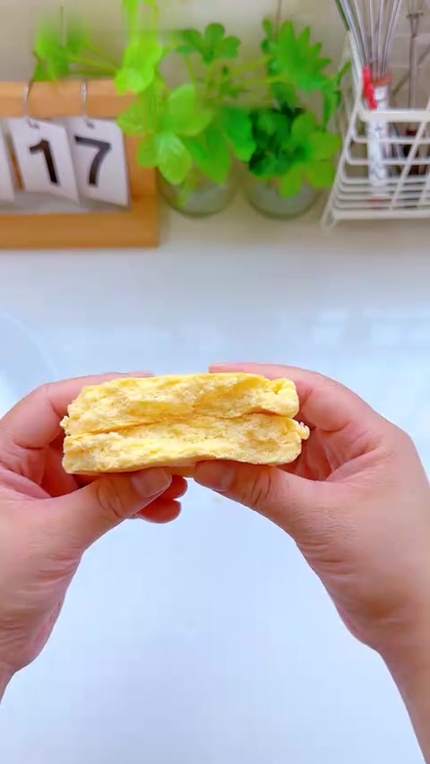平底锅牛奶小蛋糕奶乎乎入口即化～巨好吃